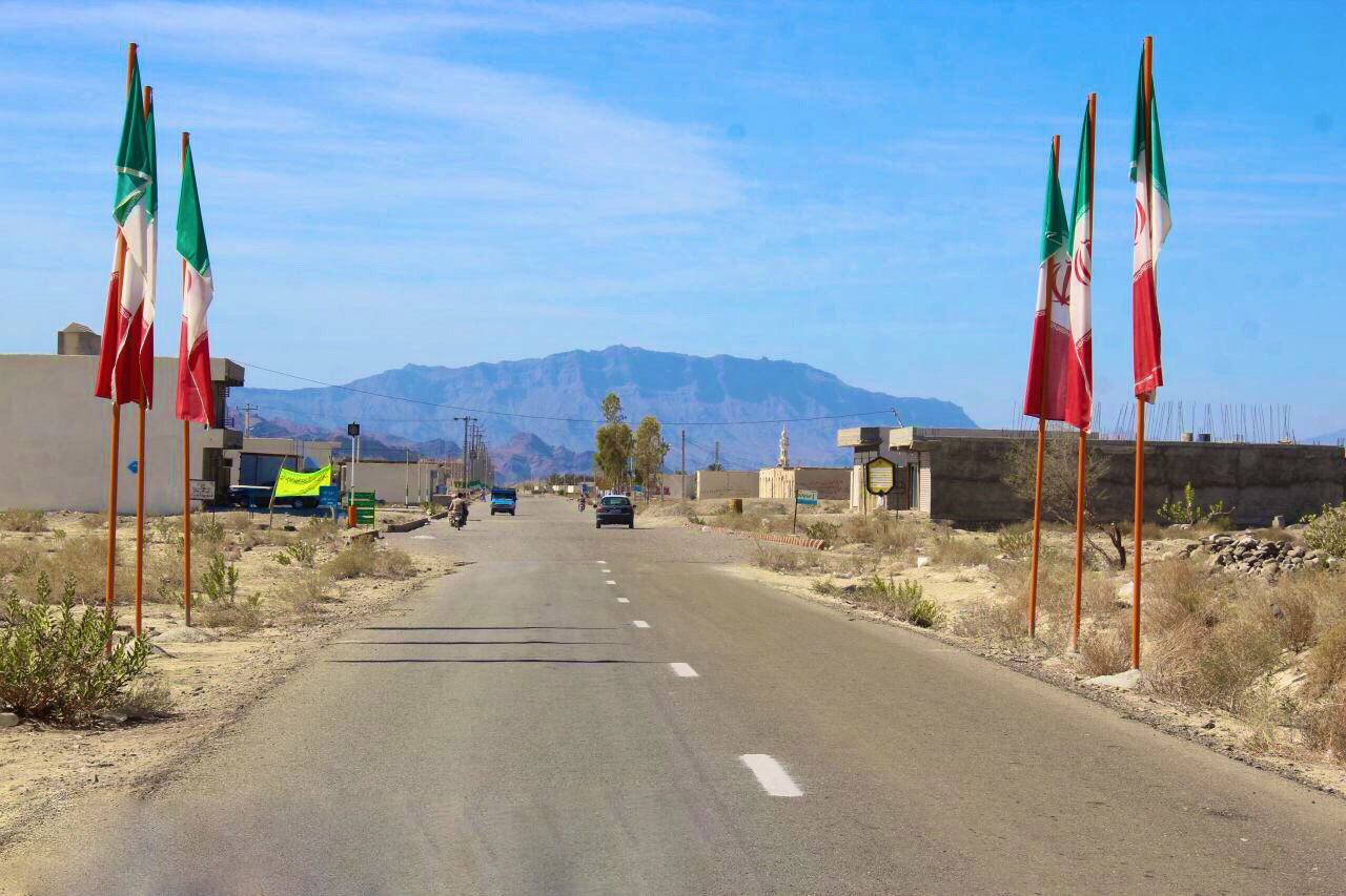 عكسى از ورودى دهستان چاهان