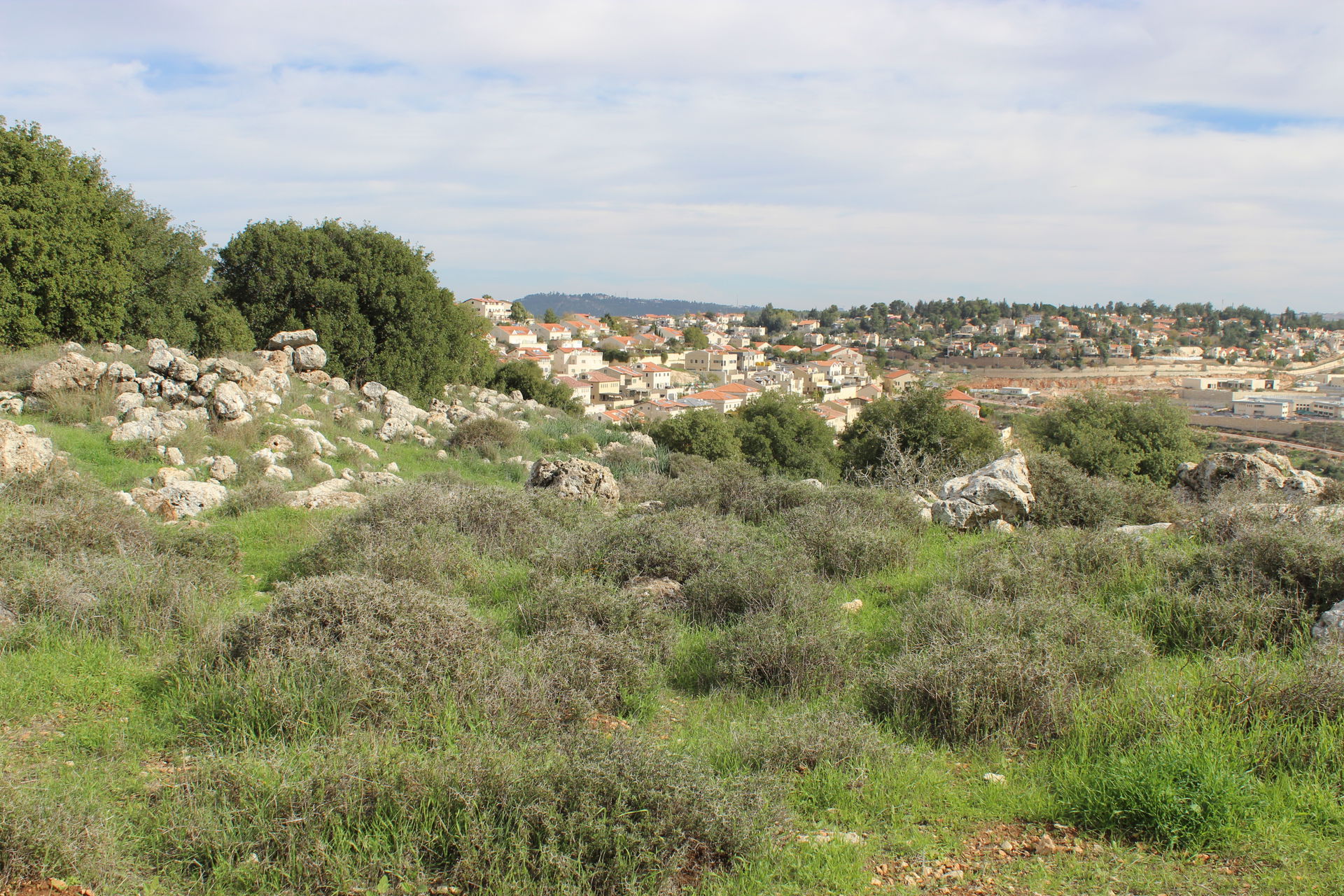Tzur Hadassa as seen from Khirbet Jurish