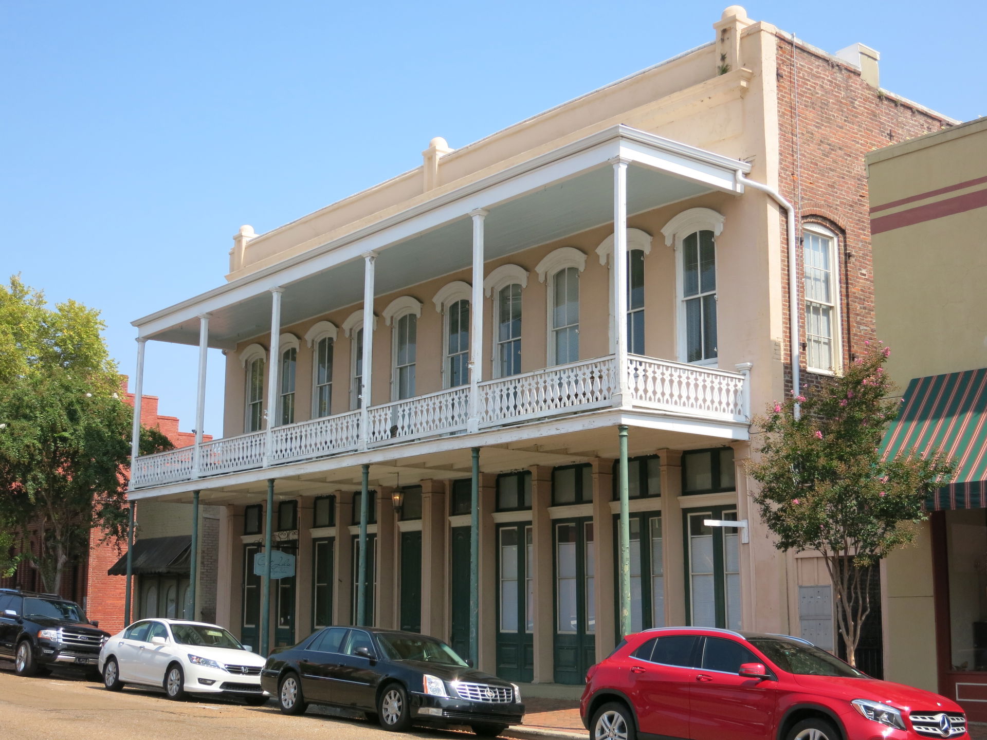 Natchez MS - 600 block of Franklin Street