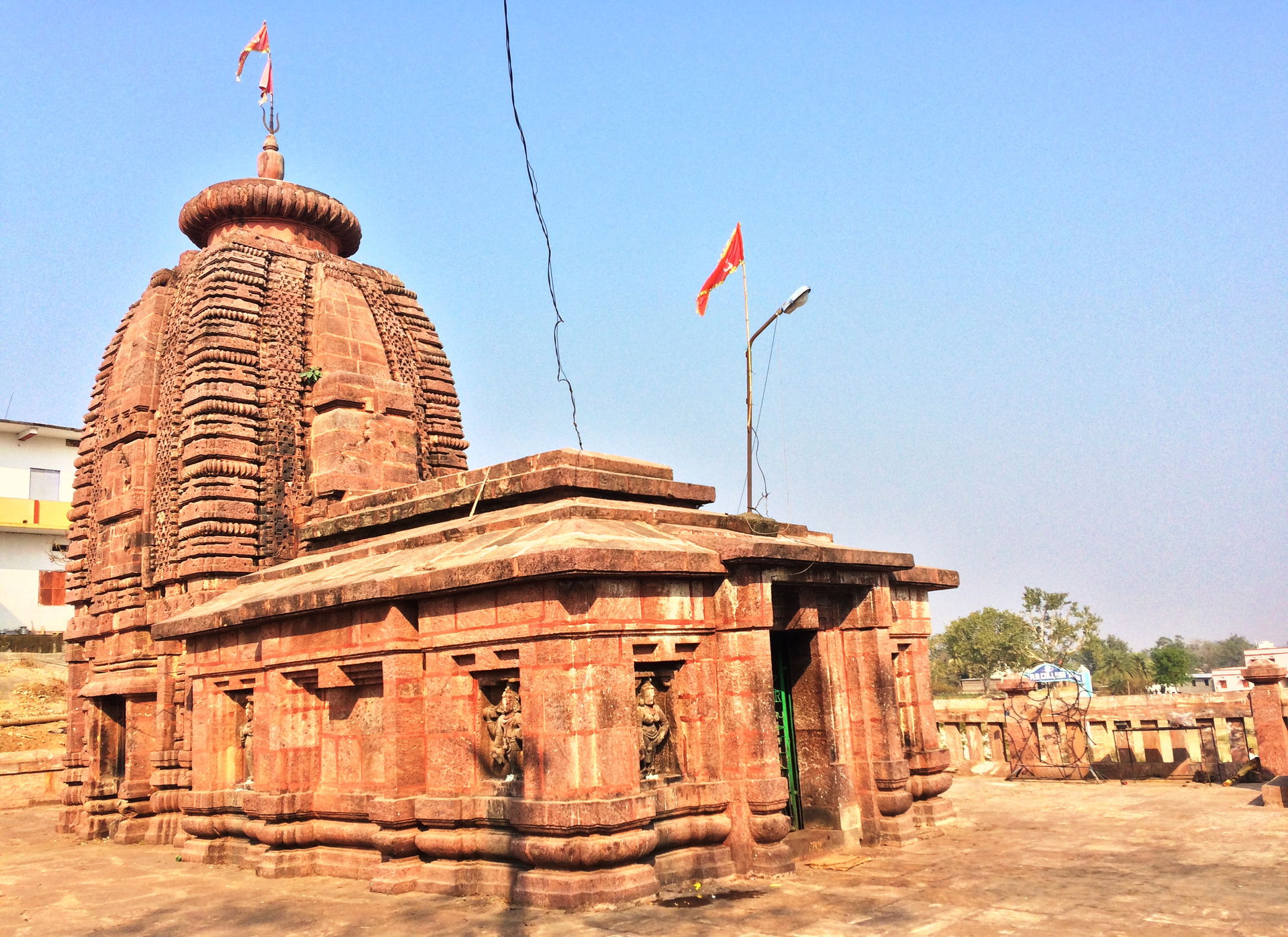 situated on the Jagamunda Hills of Padmapur