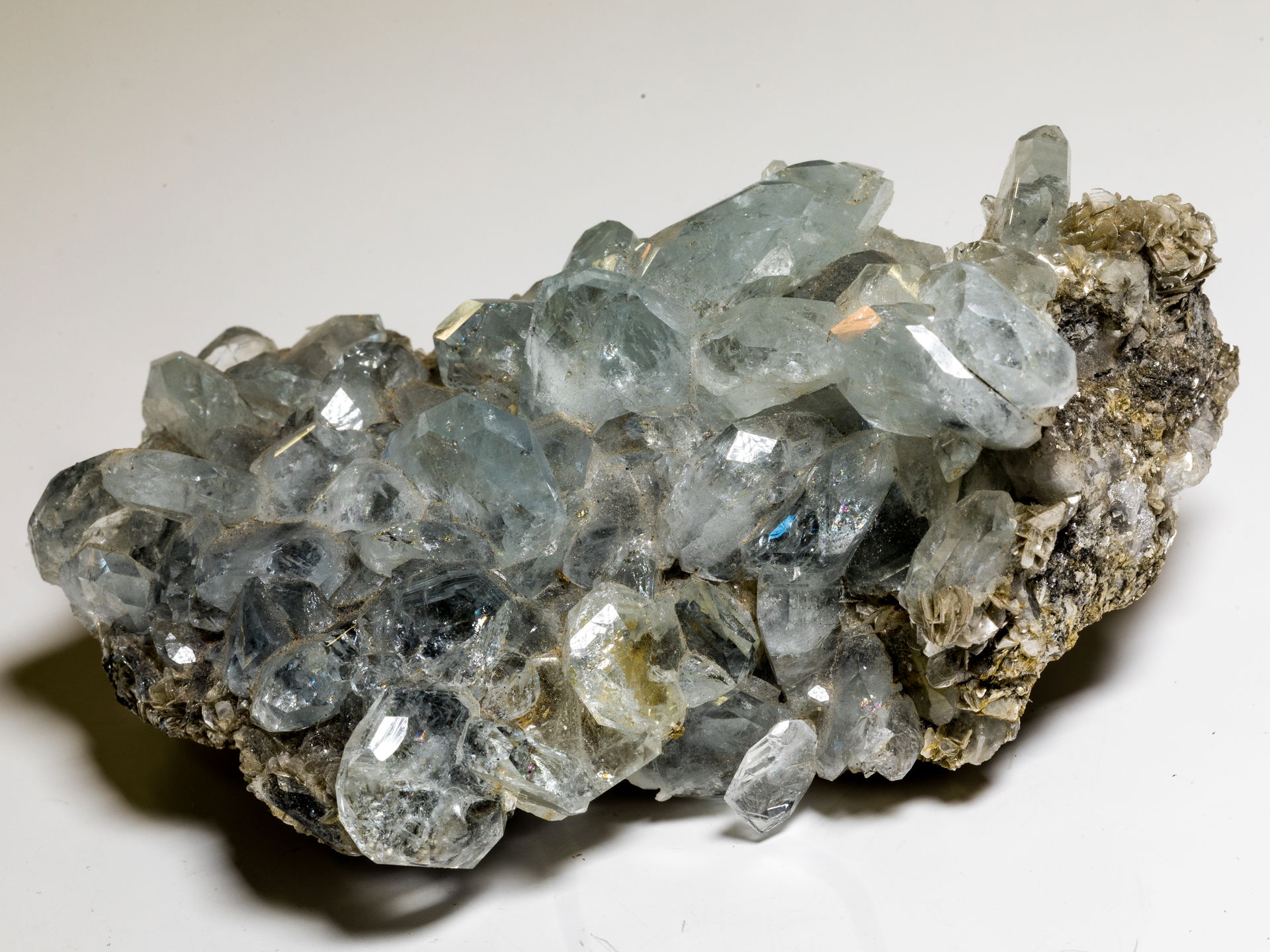 Goshenite (Weight: 281.1 g) – Xuebaoding Mt., Mianyang City, Si…