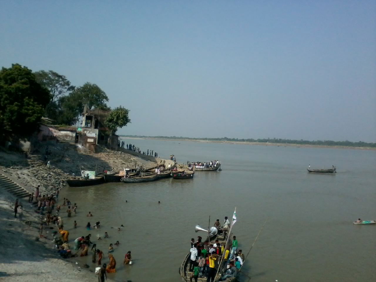 this is located near Dhulian