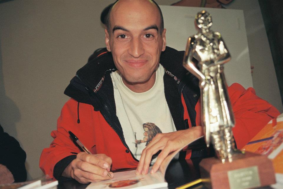 En el año 2009 Pau recibió el Premio Haxtur al mejor humorista …