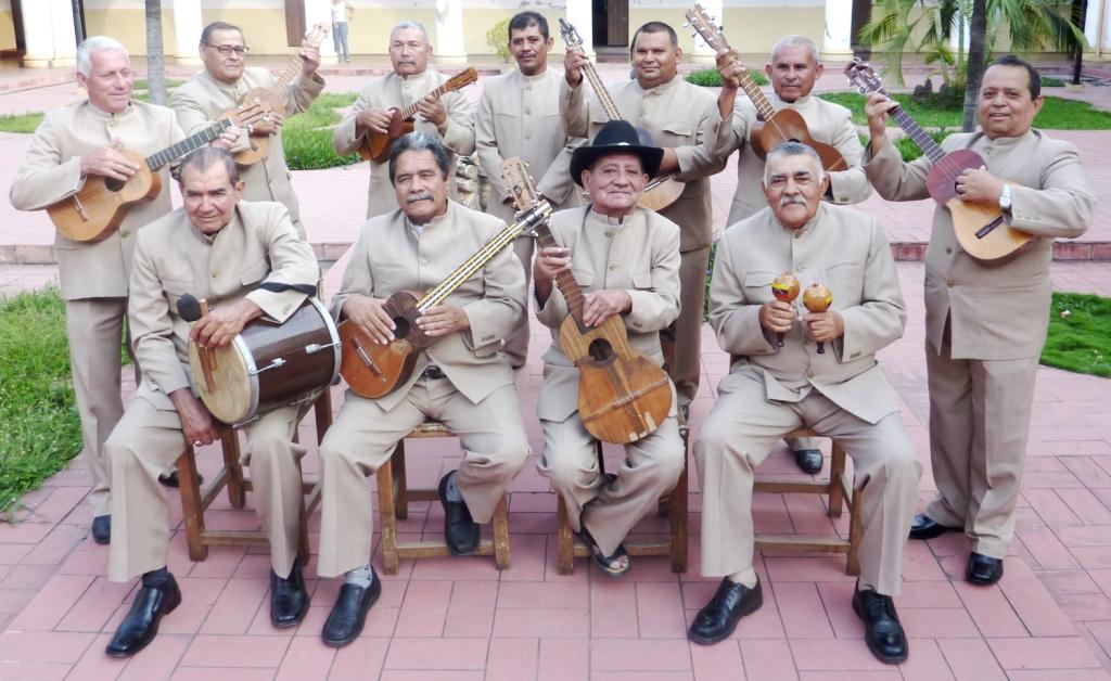 Fotografía de la agrupacion Foklorica Los Golperos de El Tocuyo.