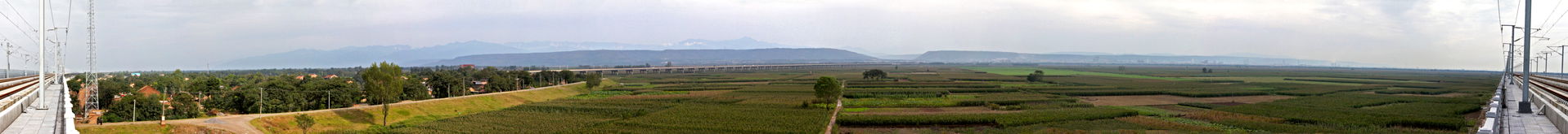 Wei-He-plain (Guanzhong plain), east of the station "New Weinan…
