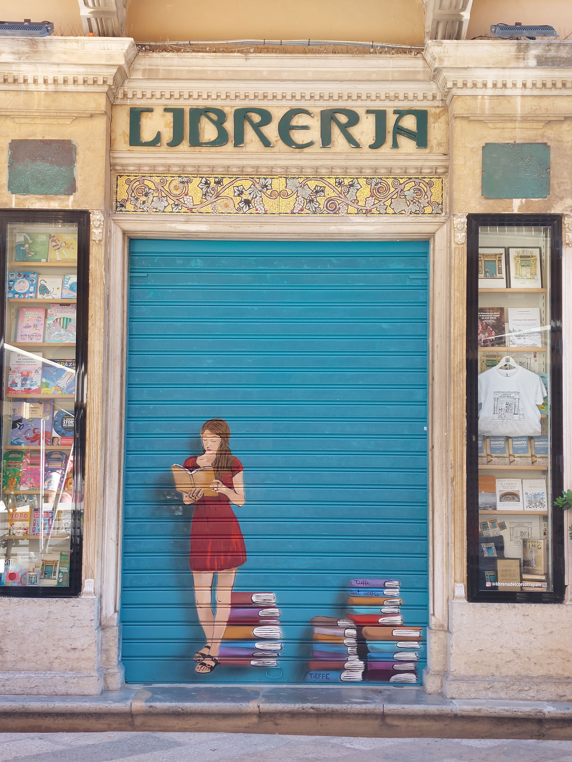 Trapani, libreria del Corso
