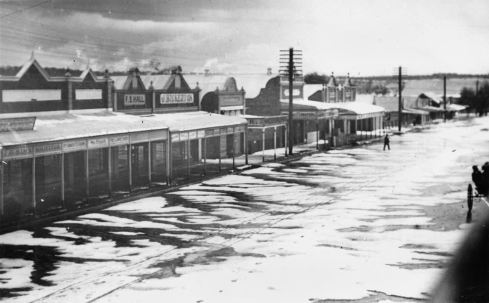 Aftermath of a hailstorm in Pittsworth, 1915.
Pittsworth is a s…