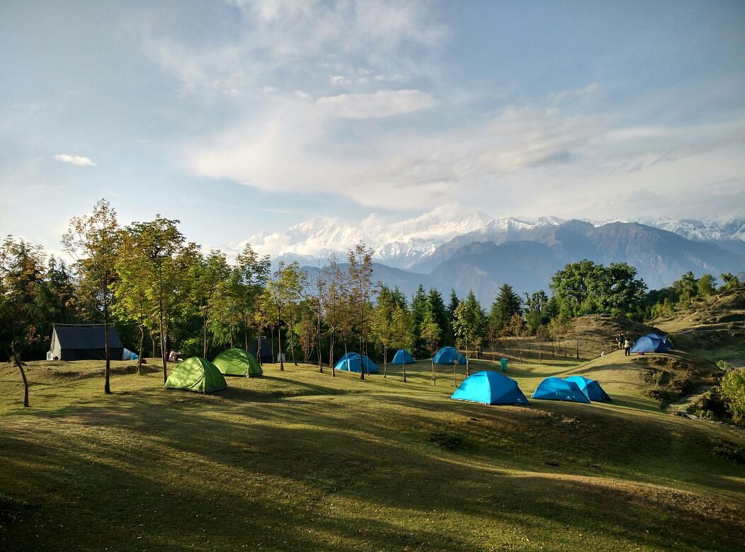 Deoria Tal. is located in Uttarakhand, India. Know for its weat…