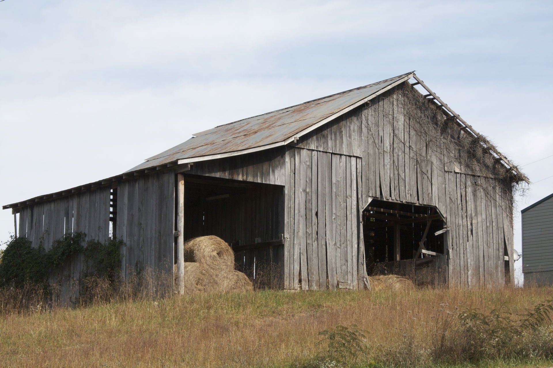 London, KY barn