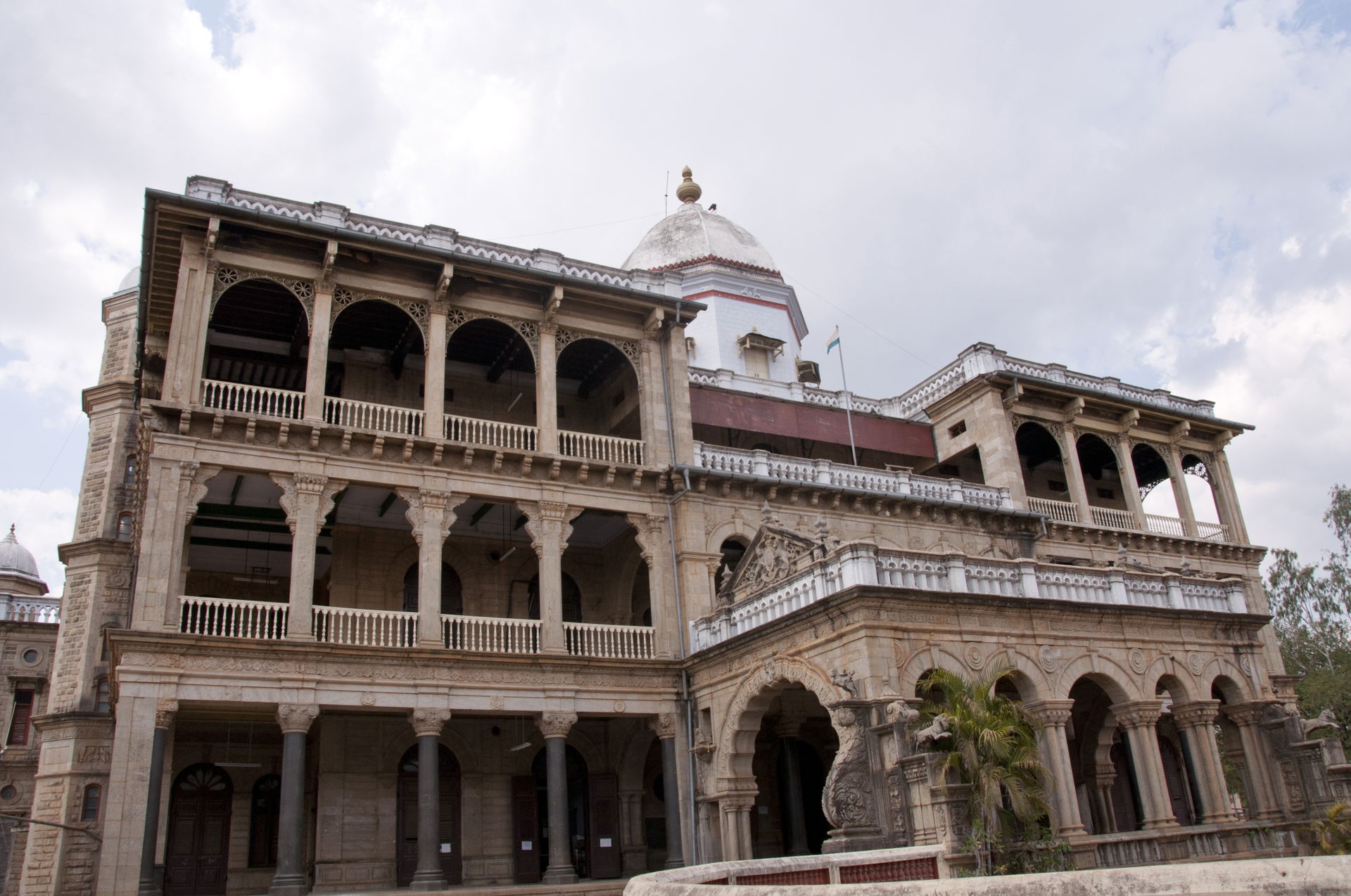 This media file was uploaded as a part of the TamilWiki Media C…