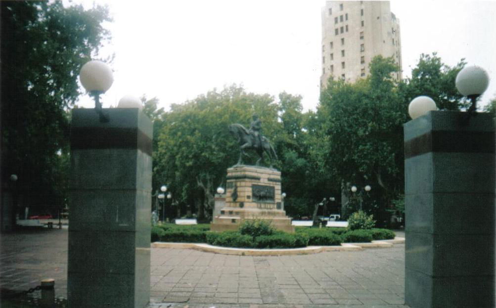 This is a photo of an Argentine monument identified by the ID