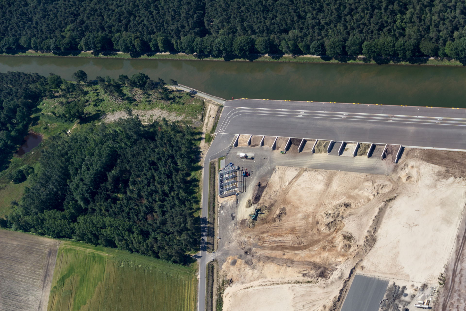Dortmund–Ems Canal bei Spelle, Lower Saxony, Germany