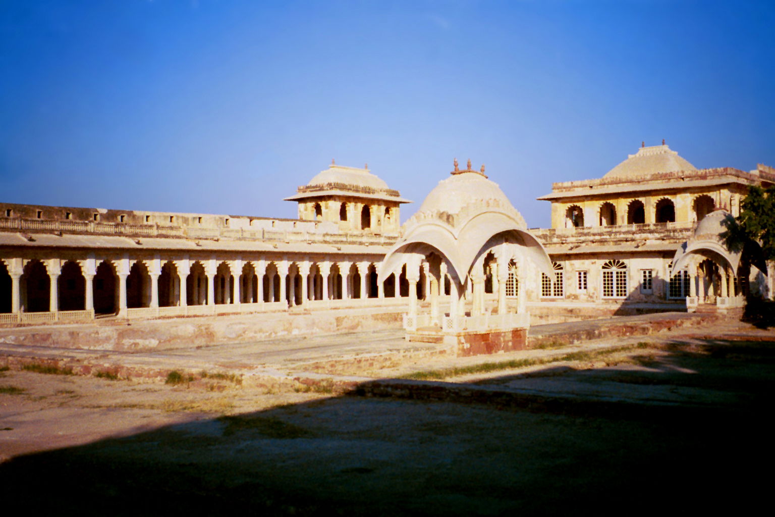 Water tank with small pavailions in the courtyard of Nagaur For…