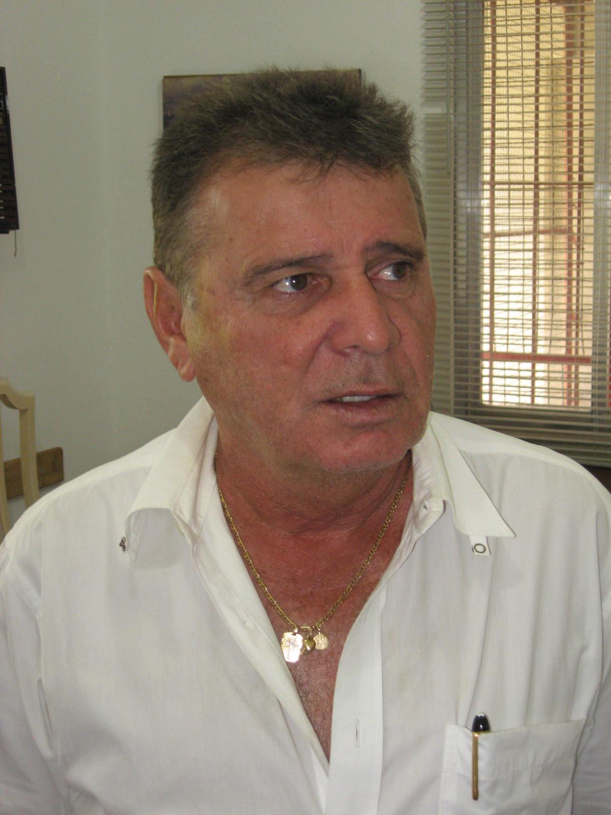 Edu Coimbra, irmão de Zico, e maior ídolo da história do Améric…