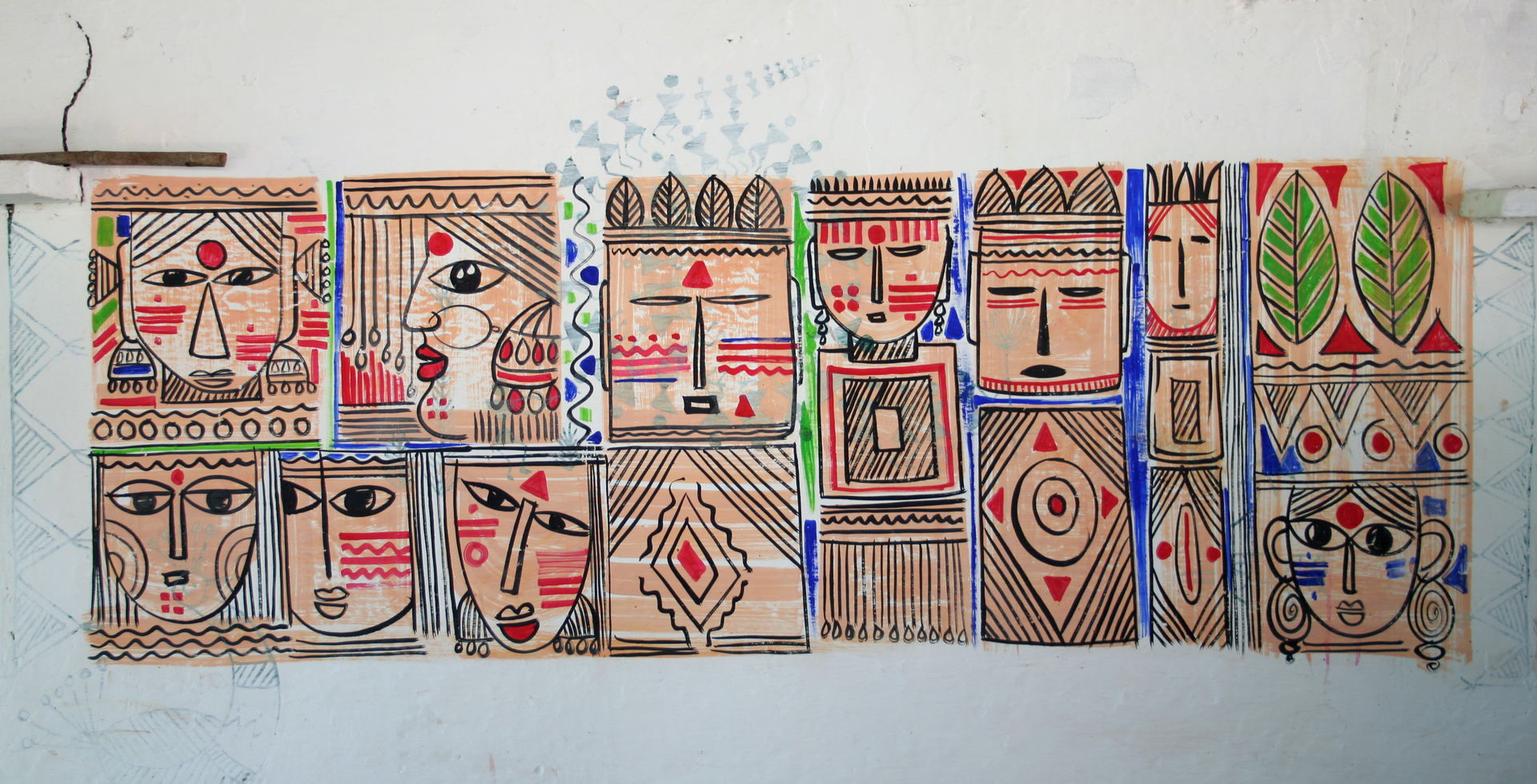 Traditional wall painting by villagers, near Katni, M.P., India.