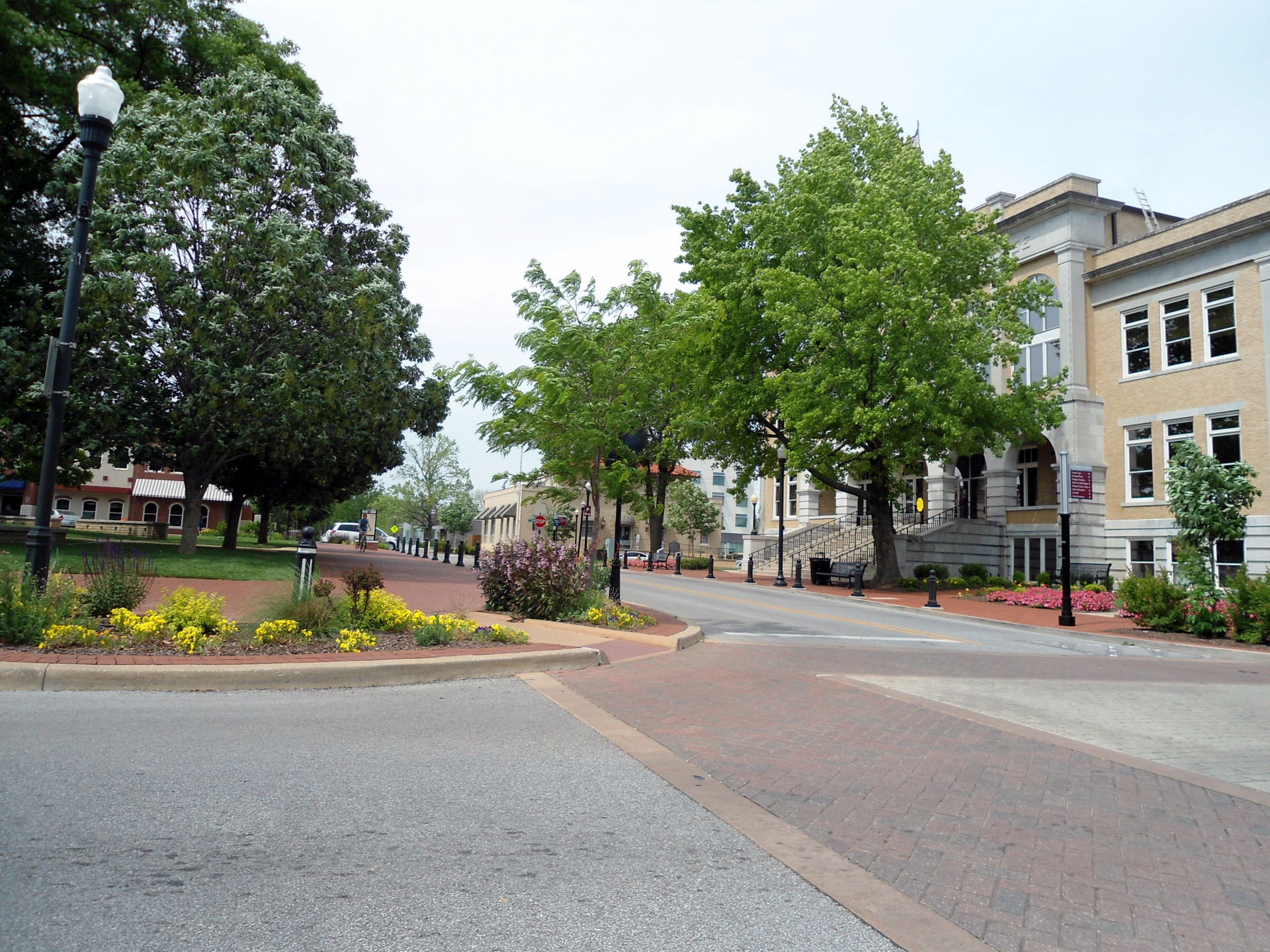 Downtown square in Bentonville, AR