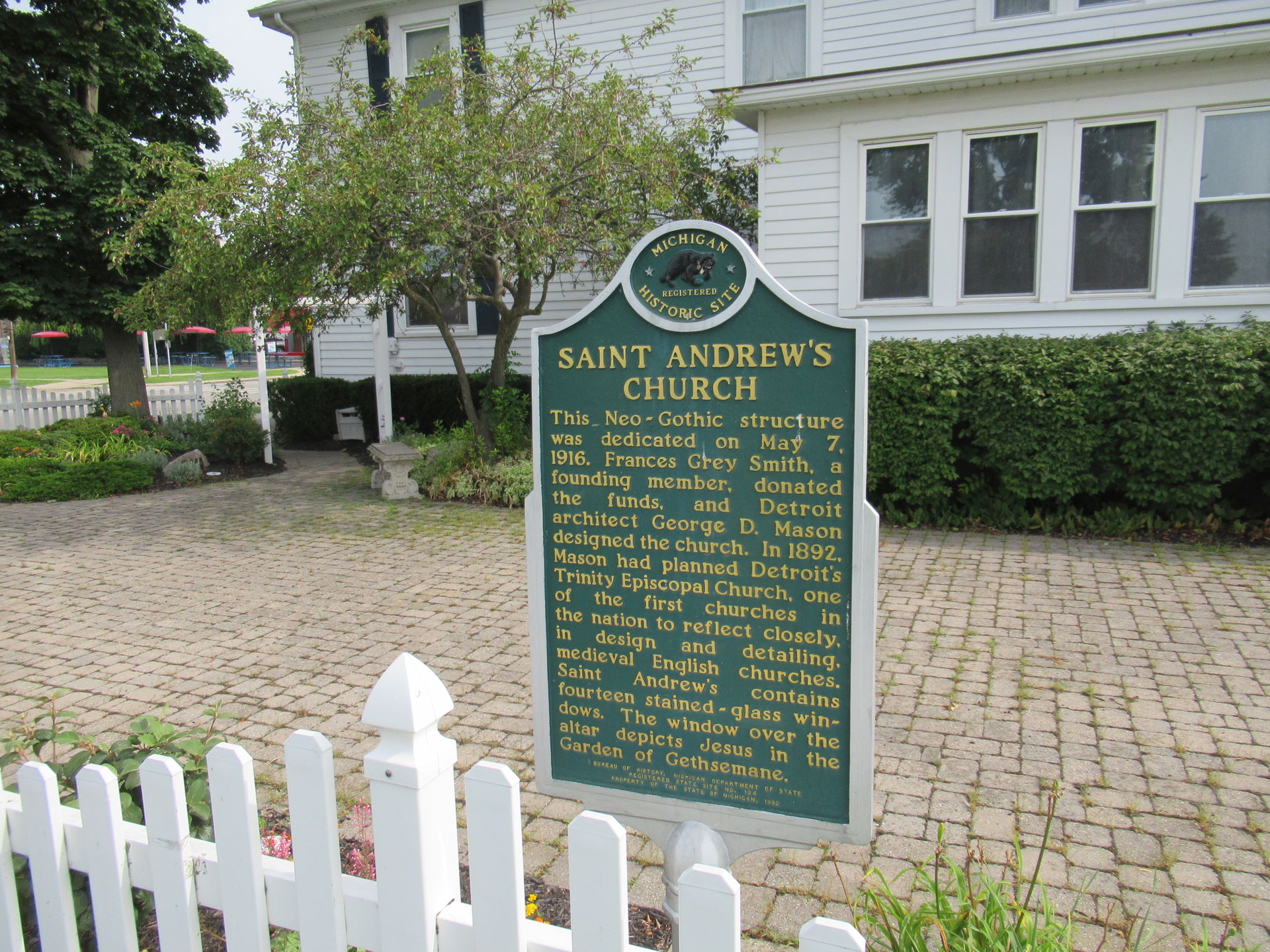 Saint Andrew's Episcopal Church (Algonac, Michigan)