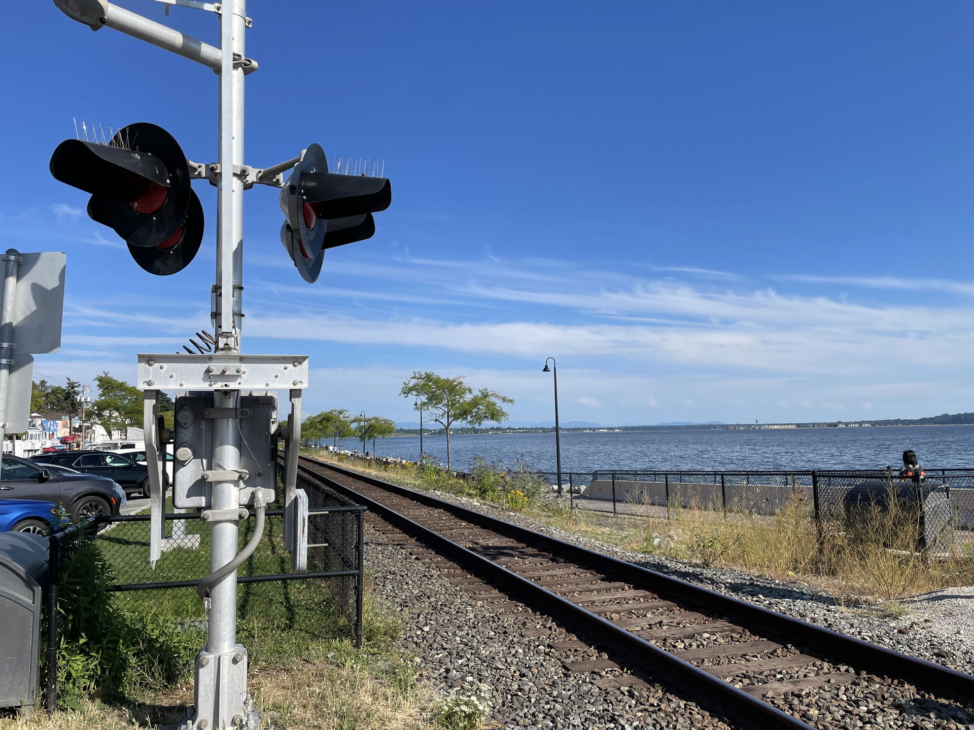 Railroad crossing of Amtrak Cascades and White Rock Beach