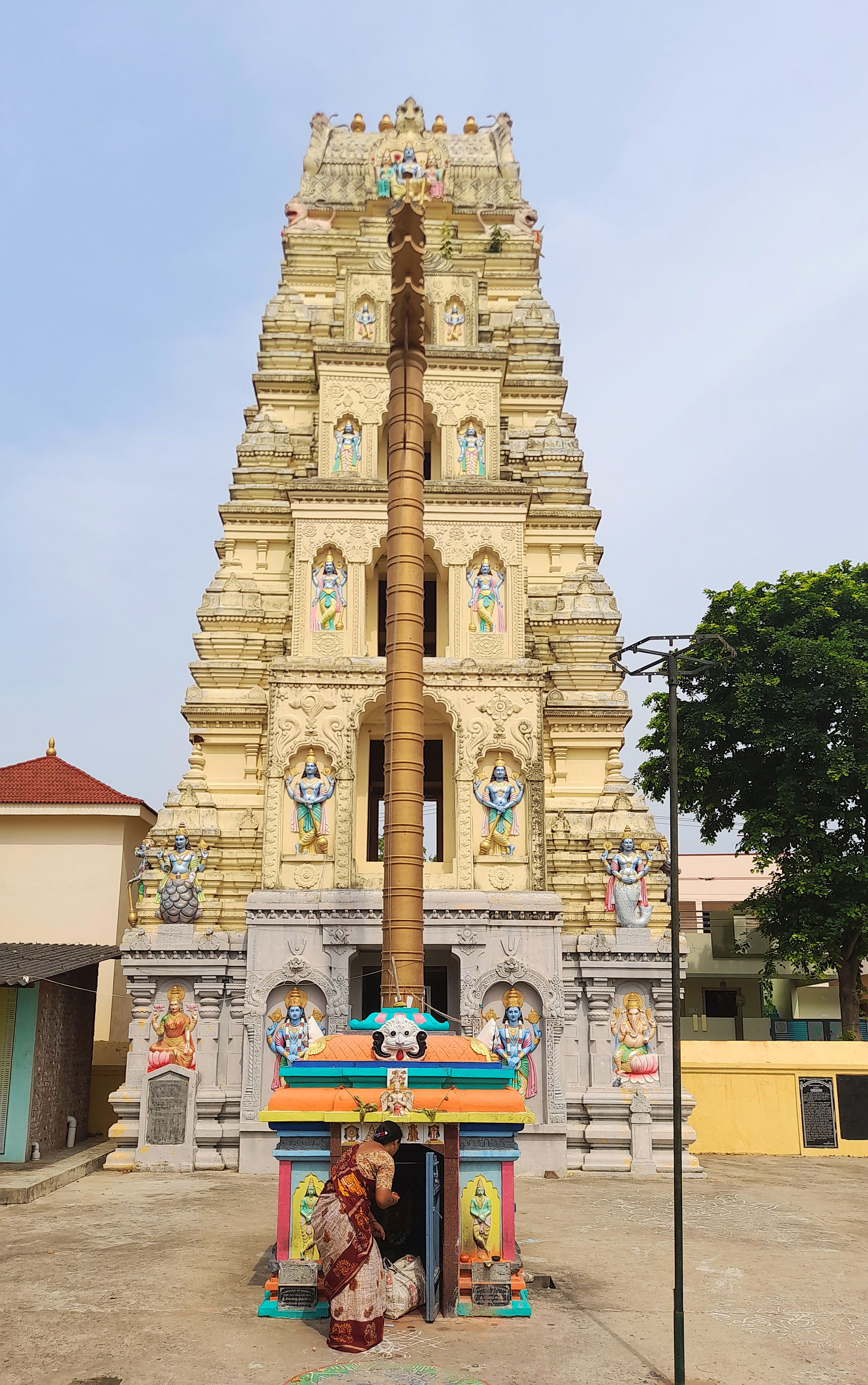 Keshavaswamy Temple in Mandapaka