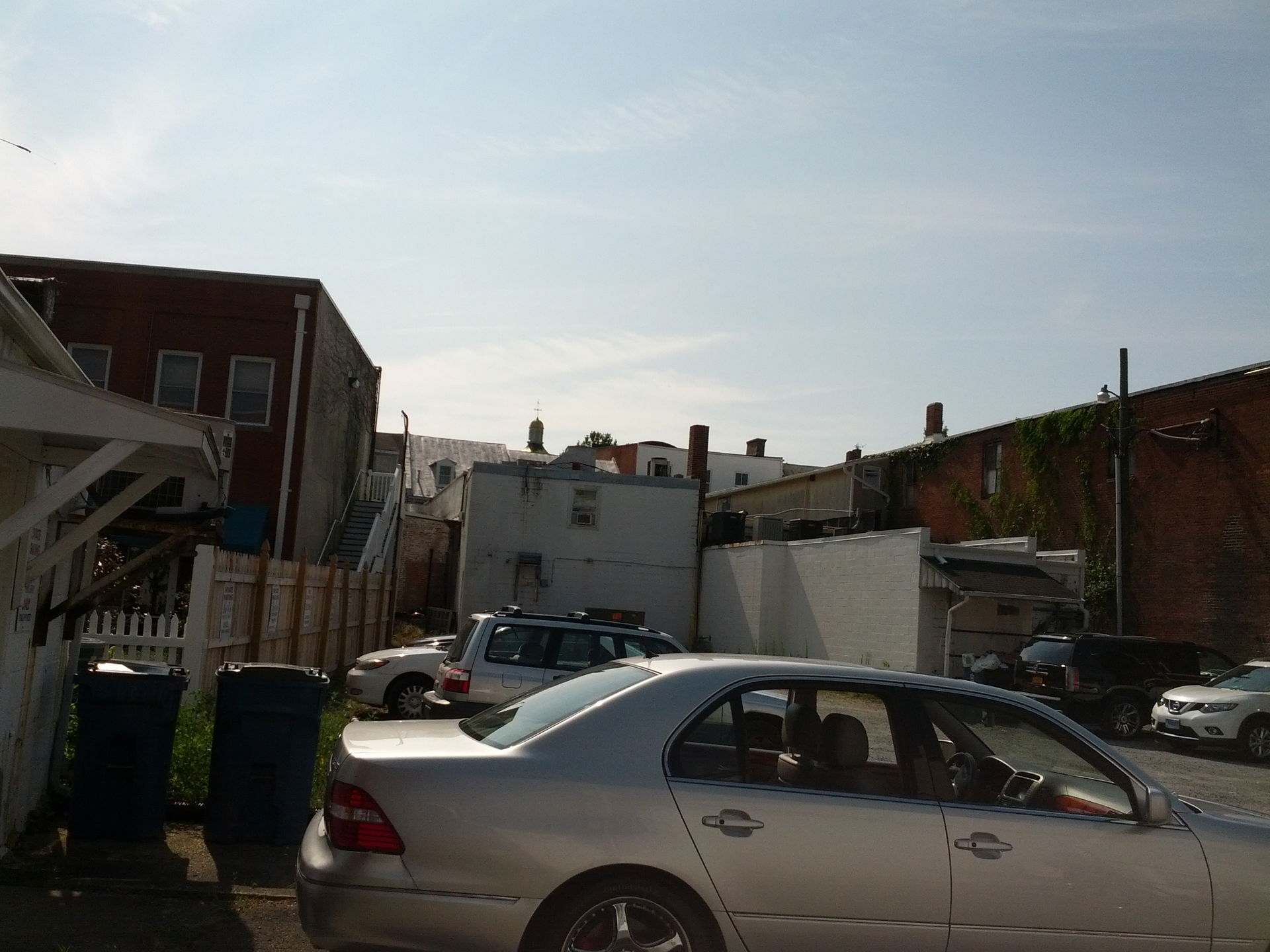 A back alley on Dover St. in downtown Easton MD.