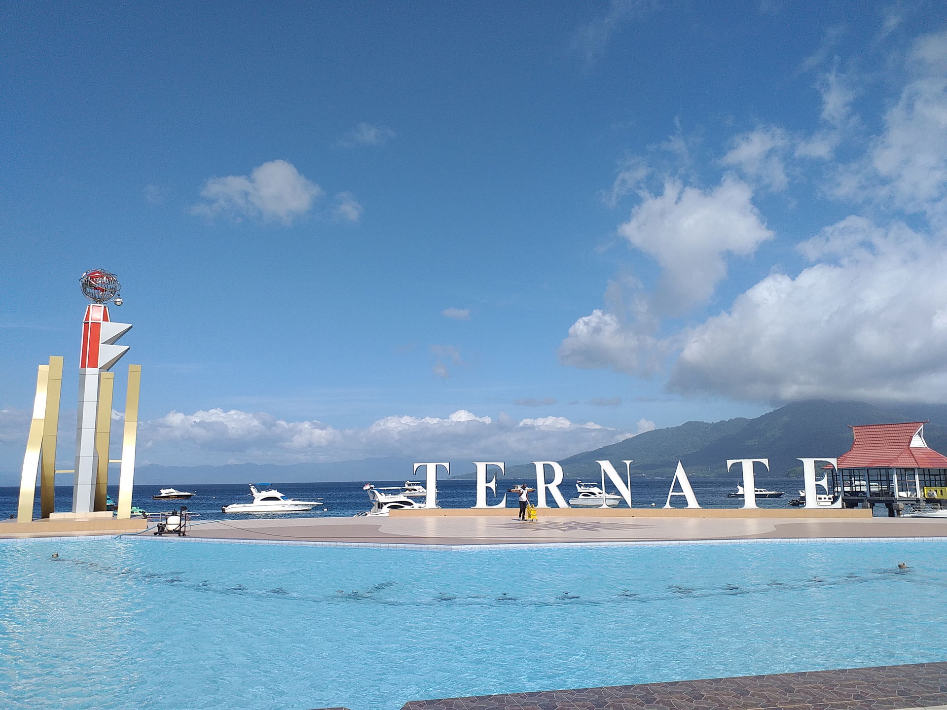 Landmark Ternate merupakan daya tarik tersendiri dari Kota Tern…