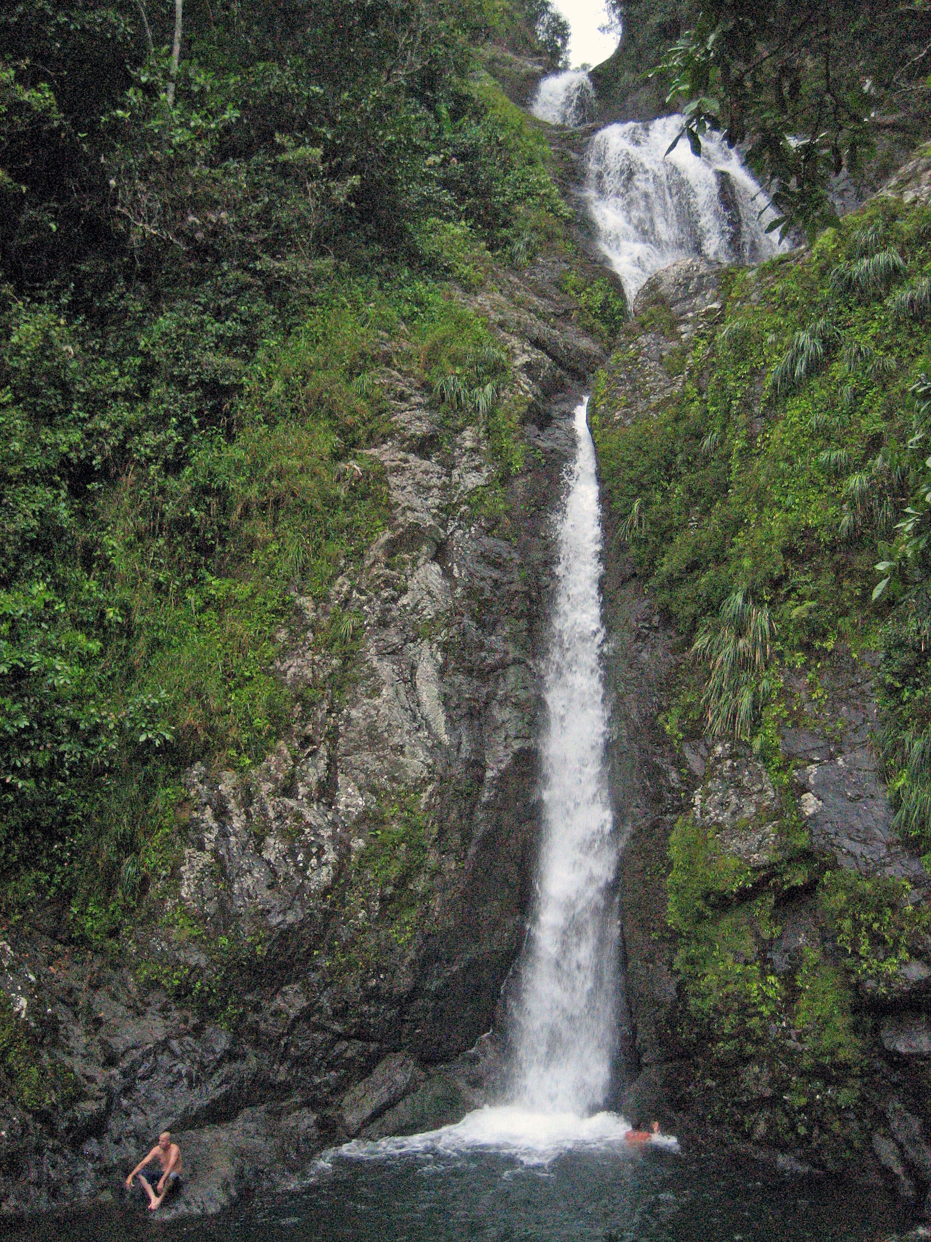 Salto Doña Juana, Orocovis, Puerto Rico / Waterfall and swimmin…