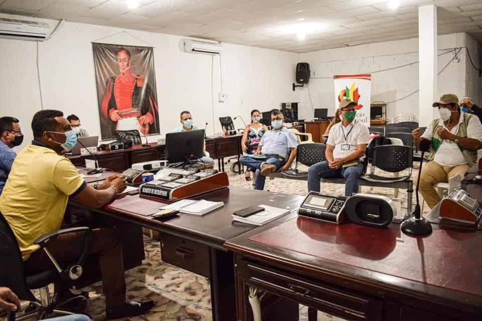 Cabildantes elegidos democráticamente.