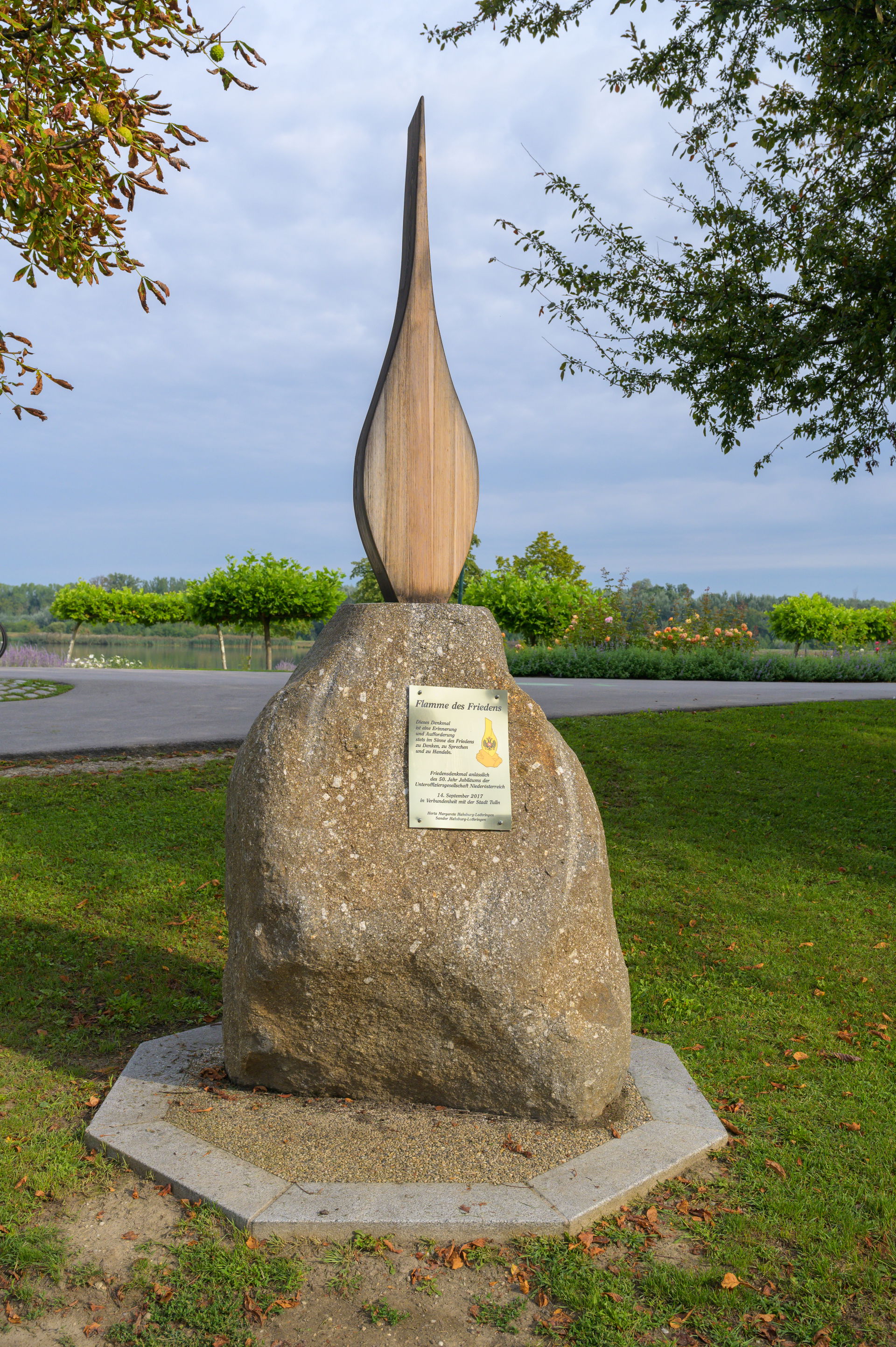The "Flame of Peace" memorial in Tulln an der Donau was unveile…
