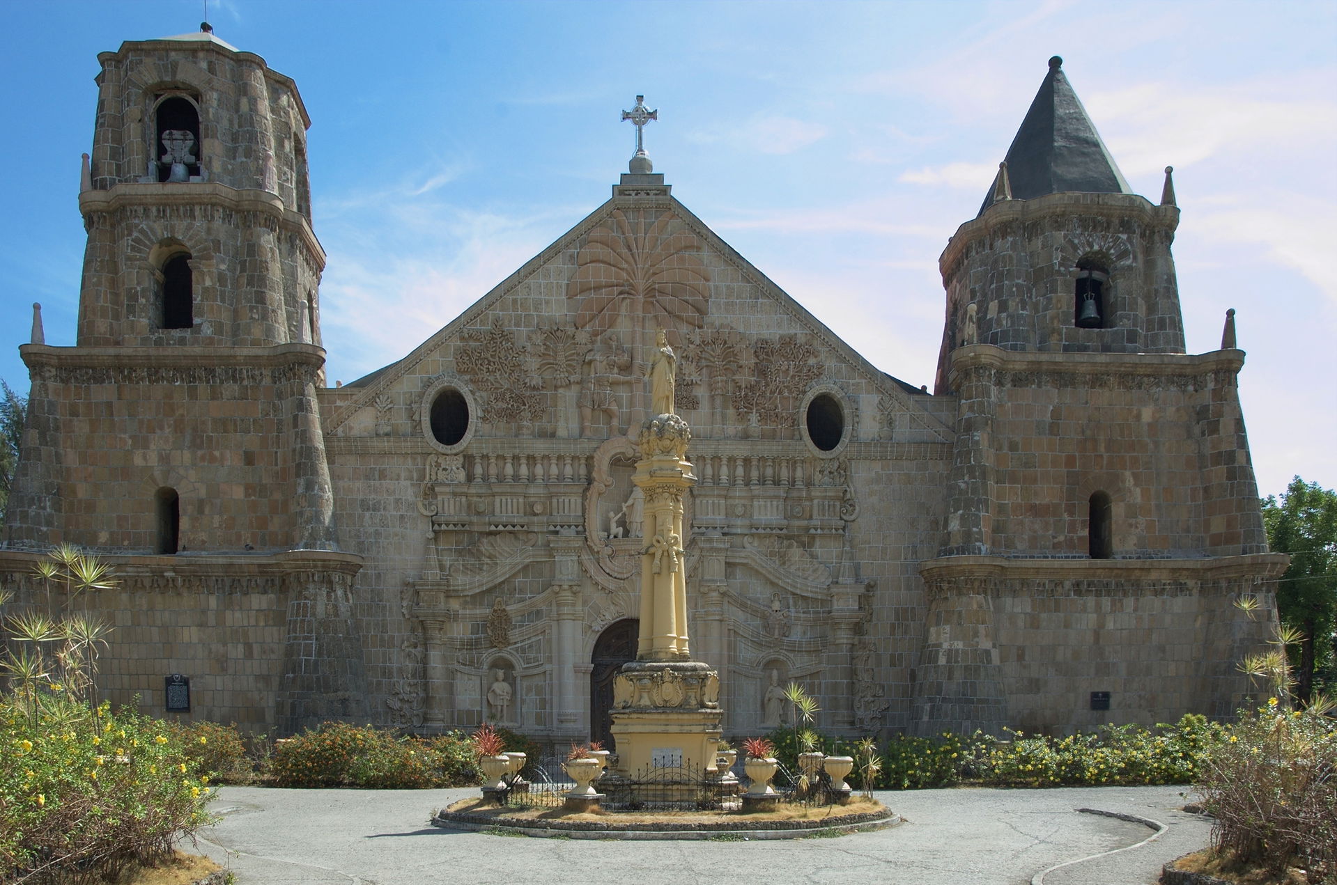 Roman Catholic Church of Santo Tomas de Villanueva Miag-ao, Ilo…