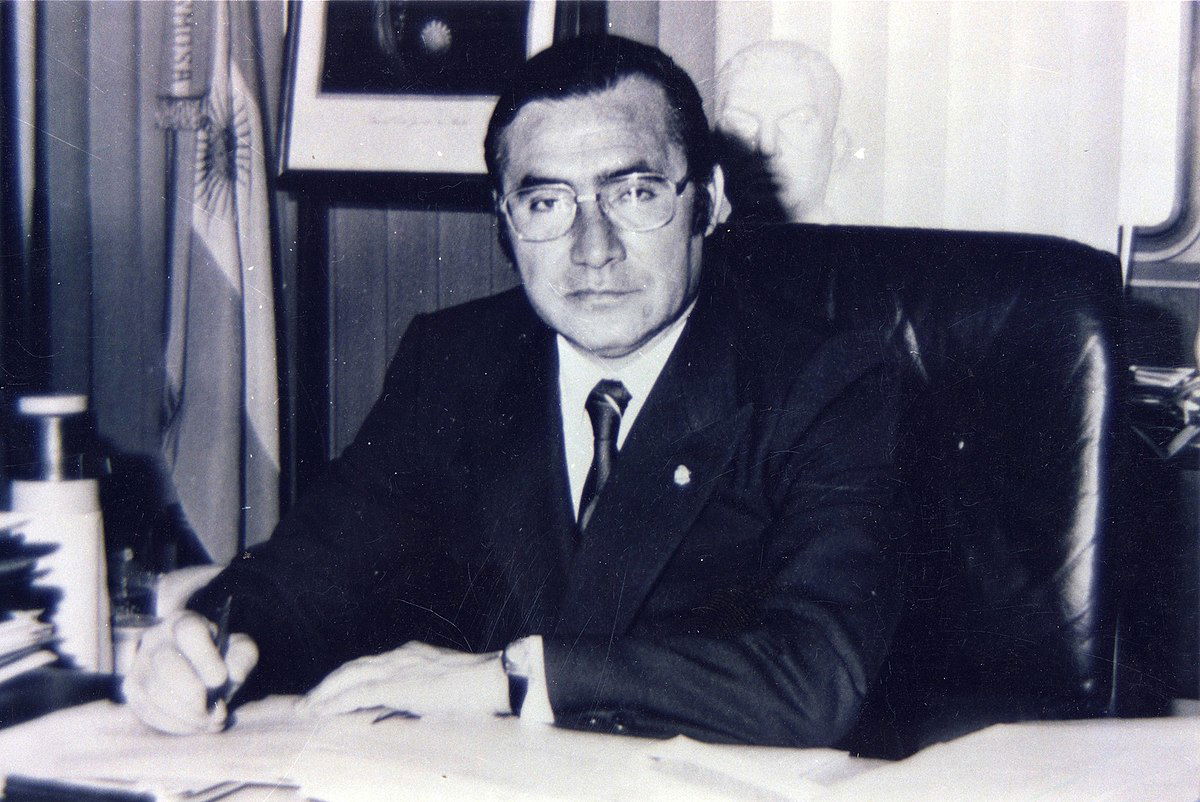 Floro Bogado, Gobernador de Formosa entre 1983 y 1983, y Vicego…