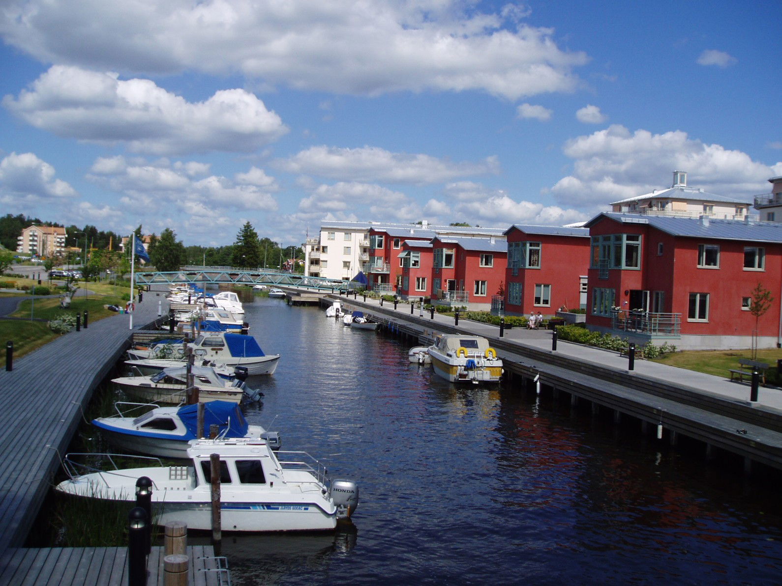 Åkers kanal i sv:Åkersberga

photo taken by Udo Schröter