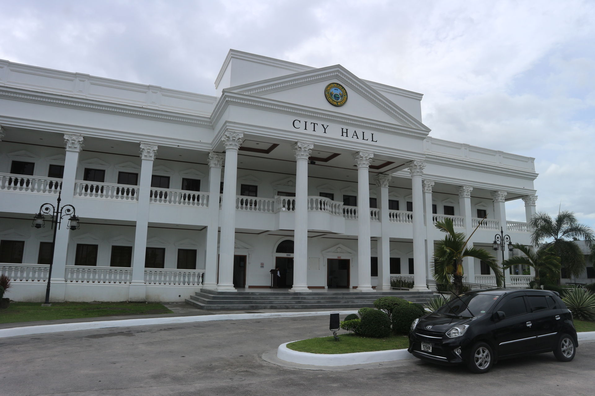 Calapan City Hall, Mindoro Oriental