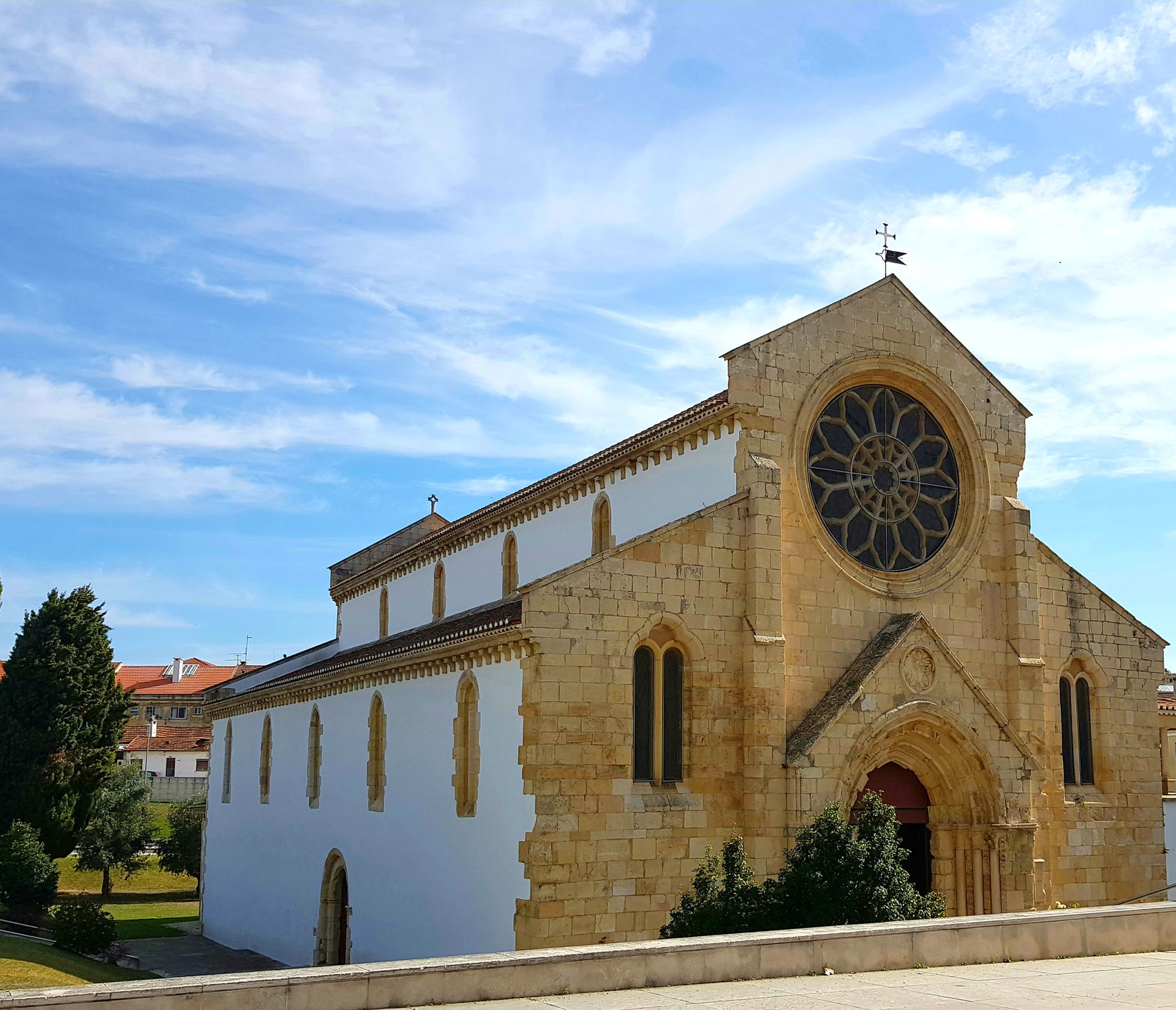 Photo of Santa Maria do Olival Church in Tomar