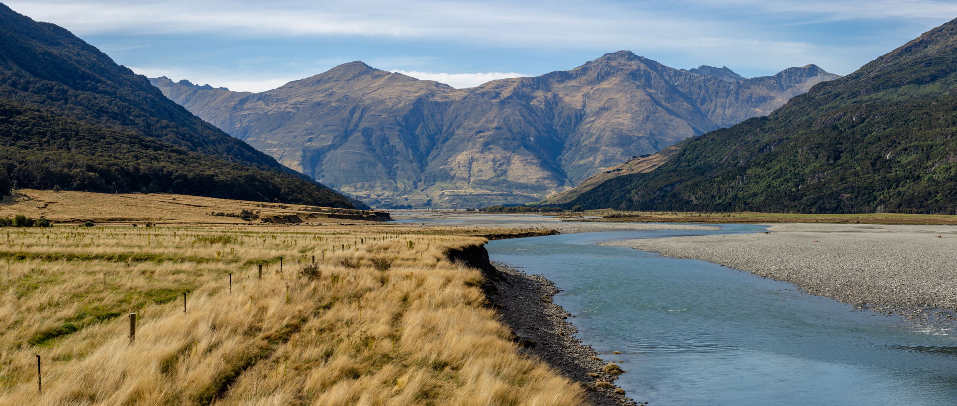 Wilkin River close to its confluence with Makarora River, Otago…