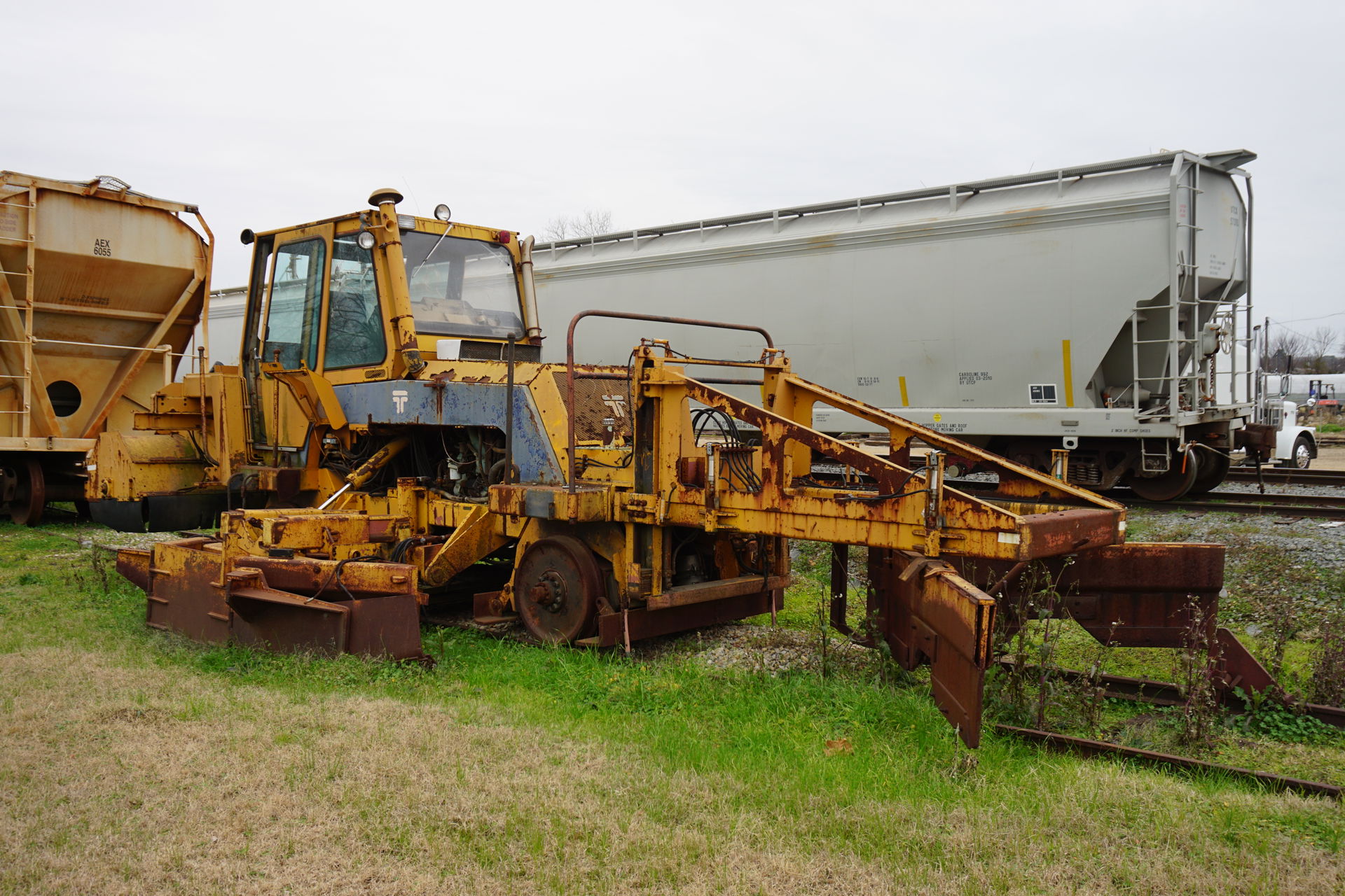 A Blacklands Railroad ballast regulator in Sulphur Springs, Tex…
