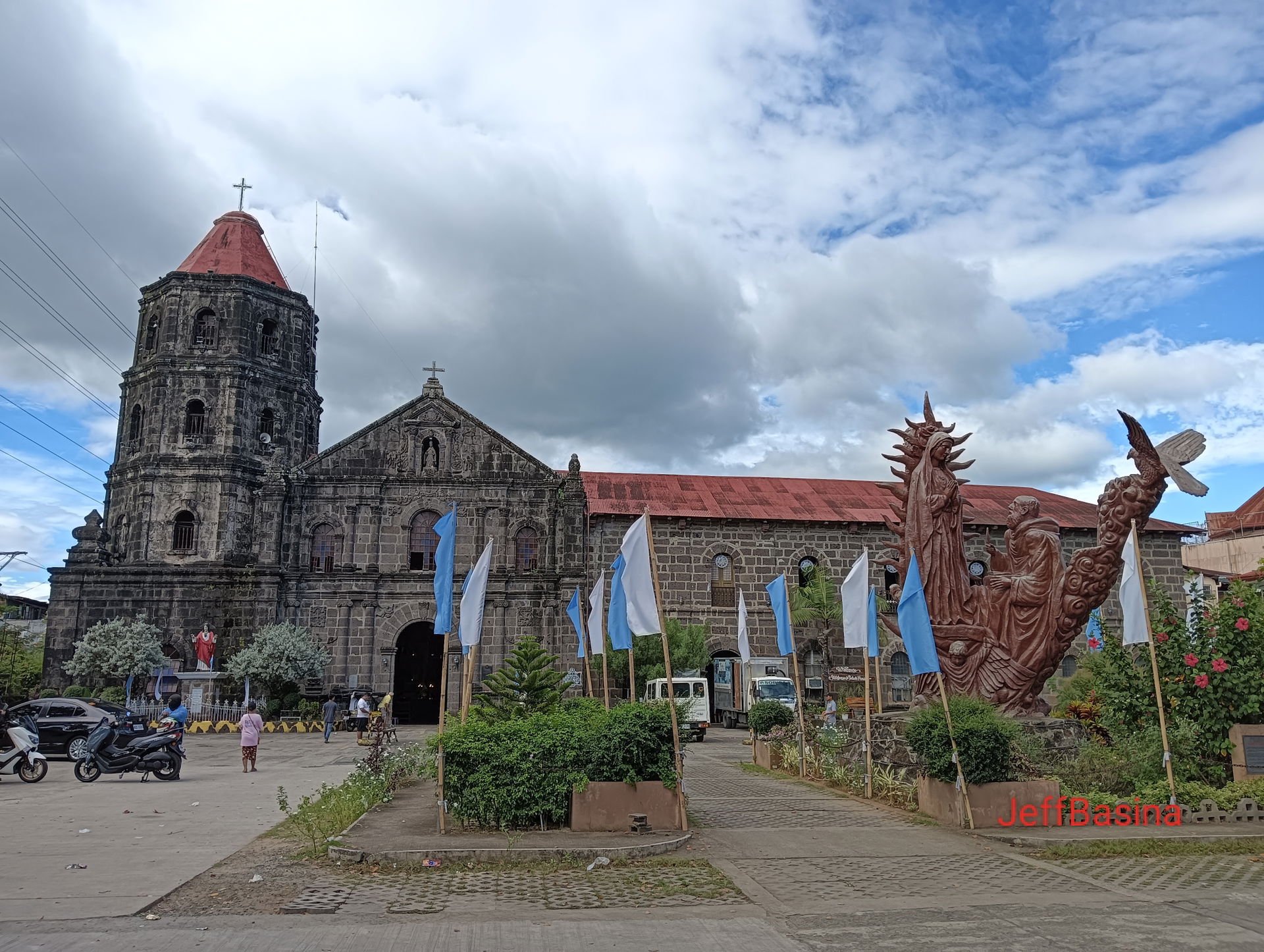 The view of the Tanay Church from its main gate entrance.