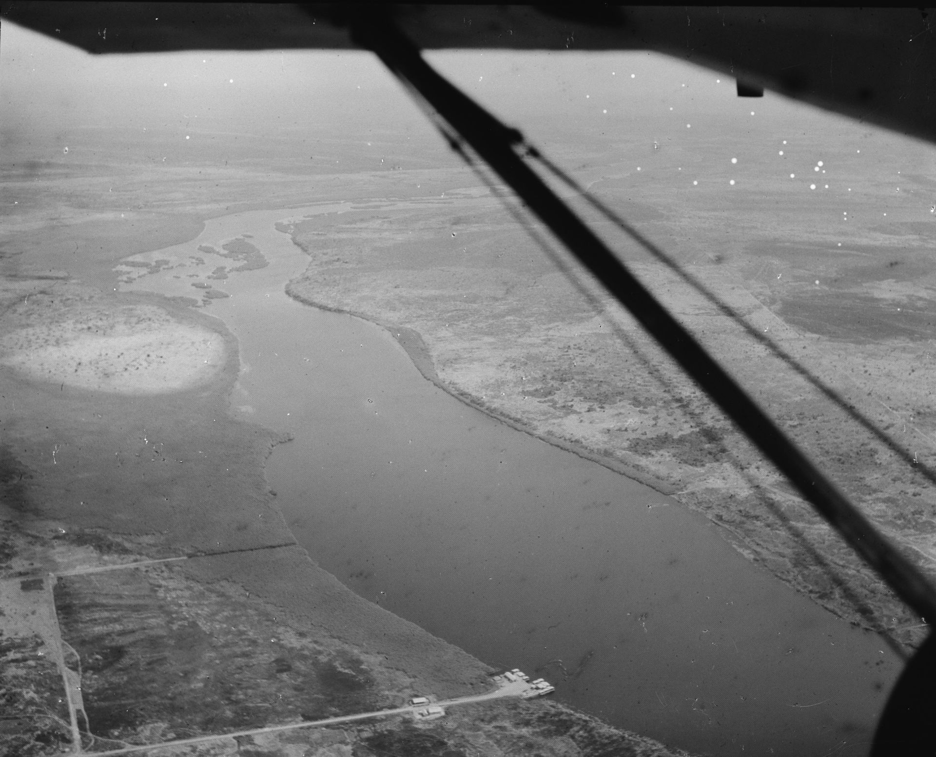 Juba to southern border of (South) Sudan.
Nimule on the Nile.
…