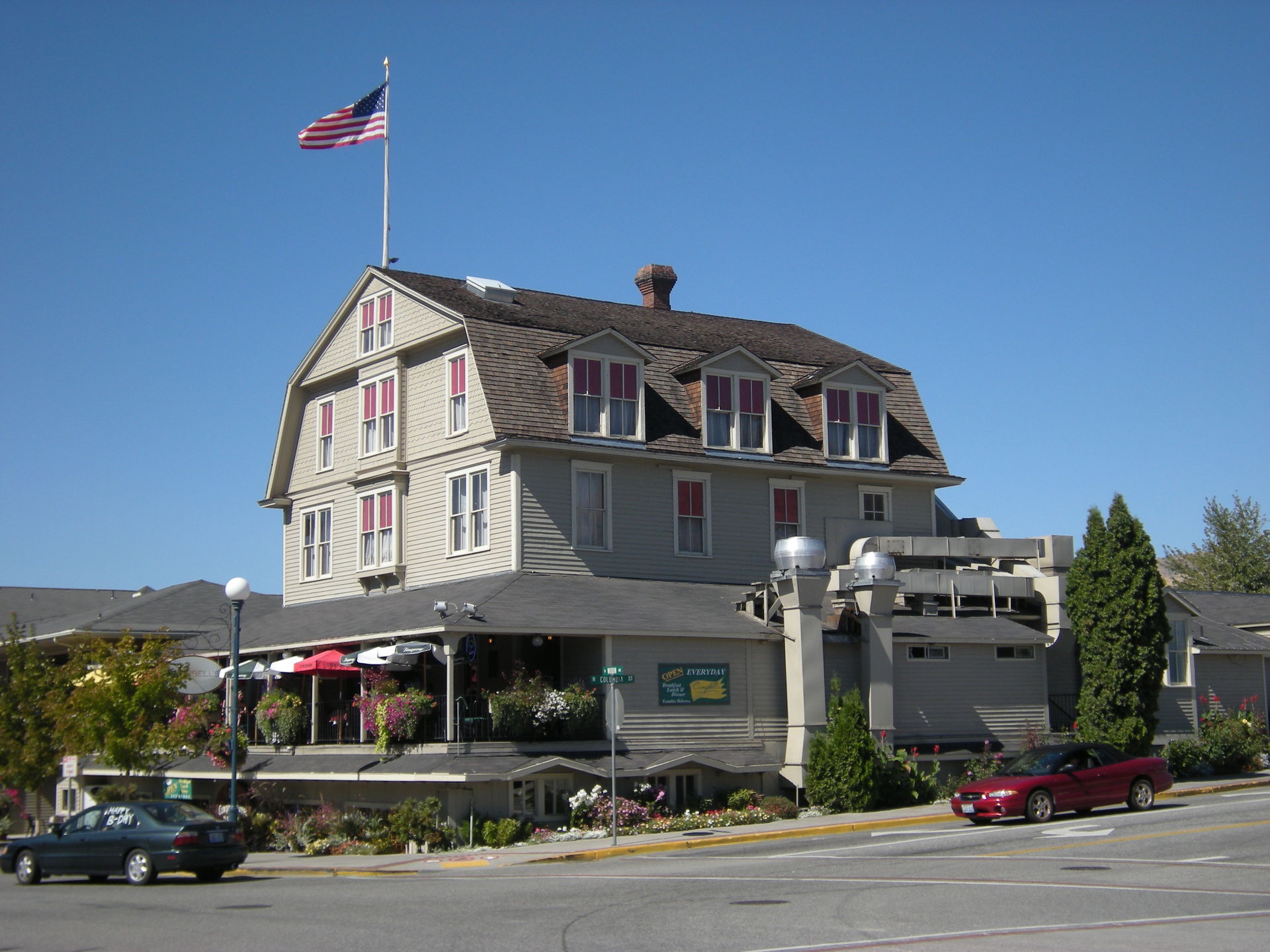 Campbell's, a hotel, bar and restaurant in downtown Chelan, Was…