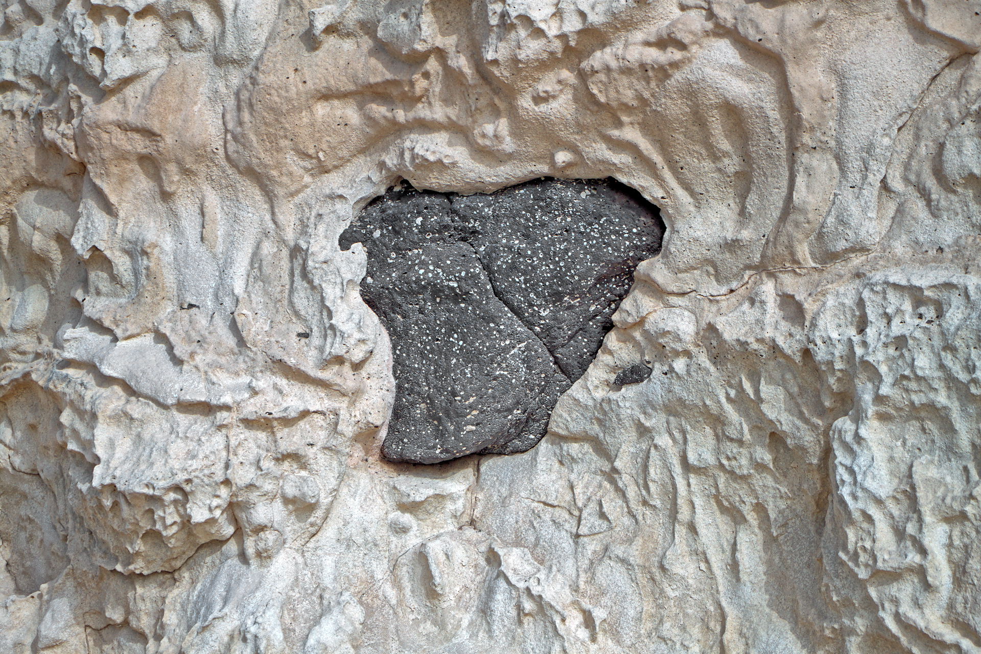 Lava in limestone, fossil dunes of Ajuy, Fuerteventura, Canary …