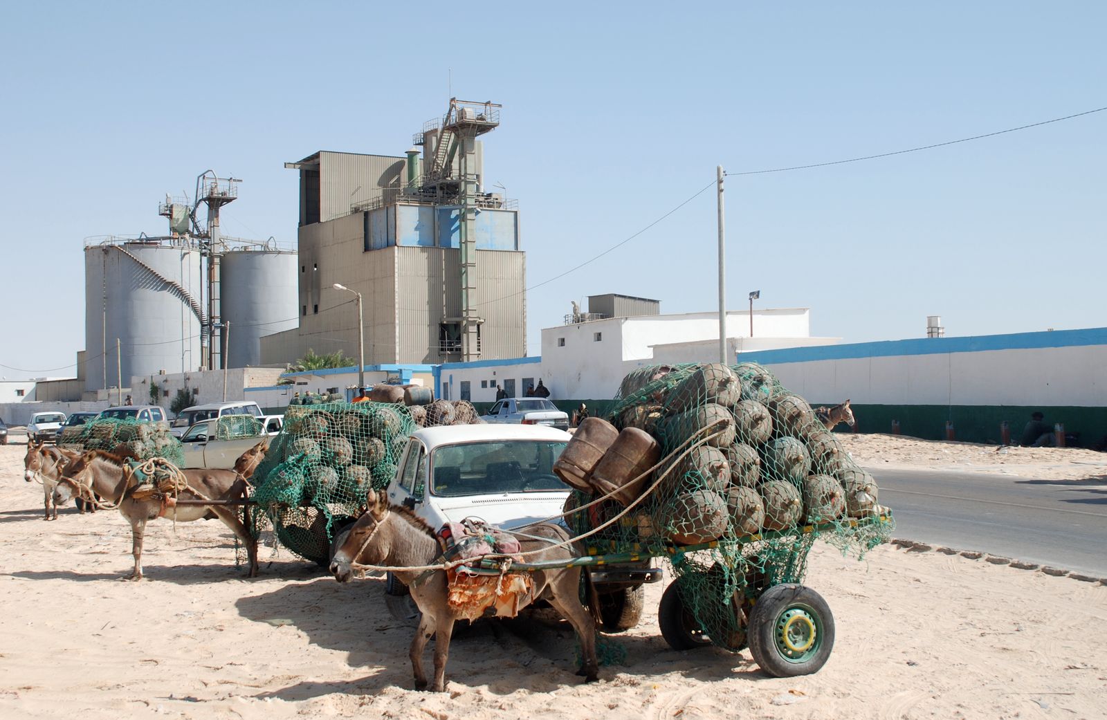 Nouadhibou, Mauritania, cooking gas filling station