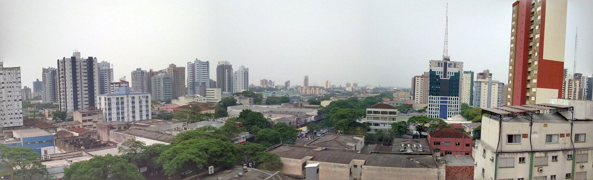 Panorama de parte da Zona Central de Maringá, estado do Paraná,…