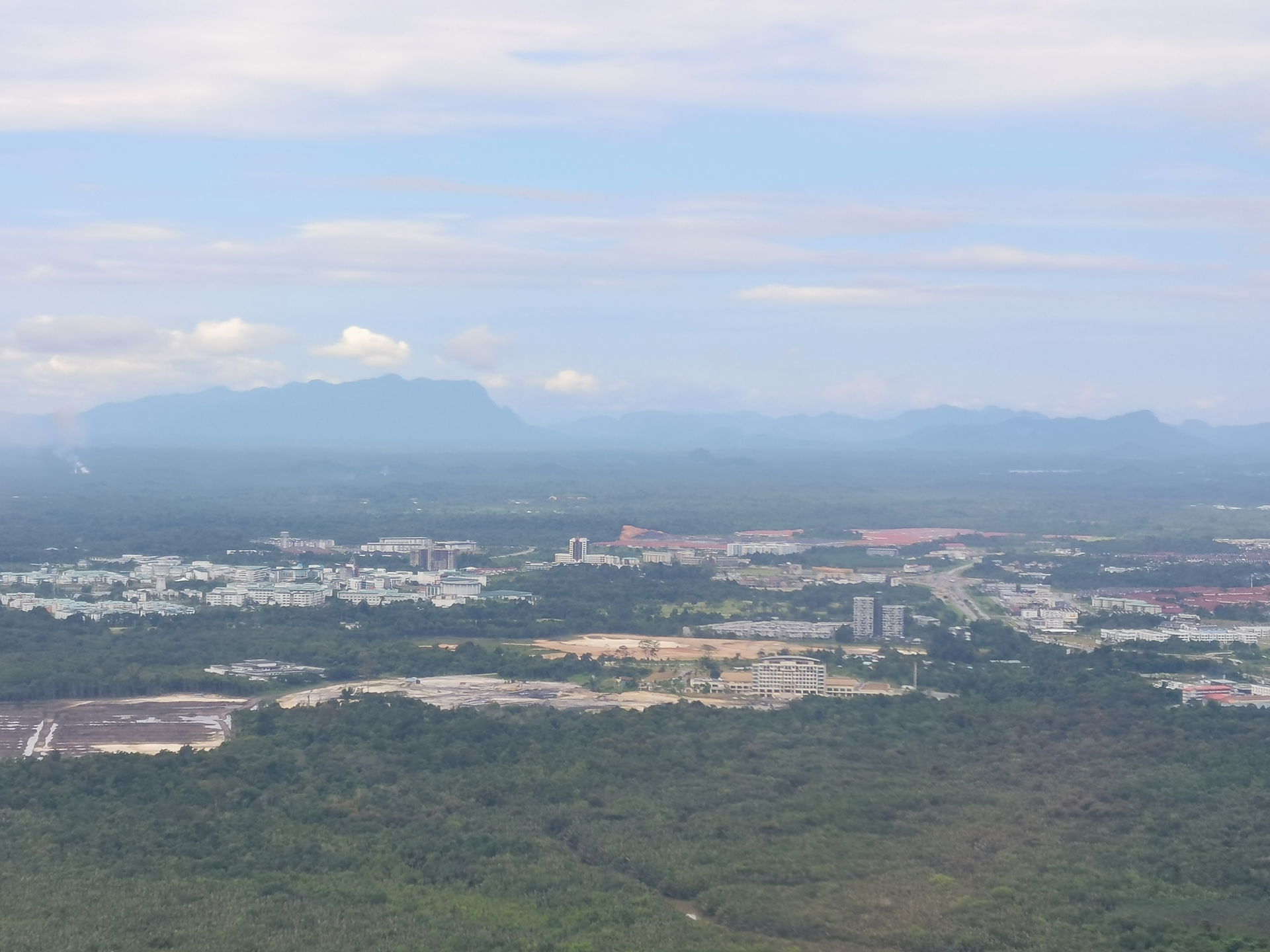 UNIMAS campus (left) and Wisma SALCRA (centre) in Kota Samaraha…