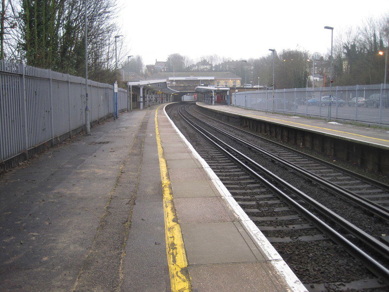 Chatham railway station, Kent
