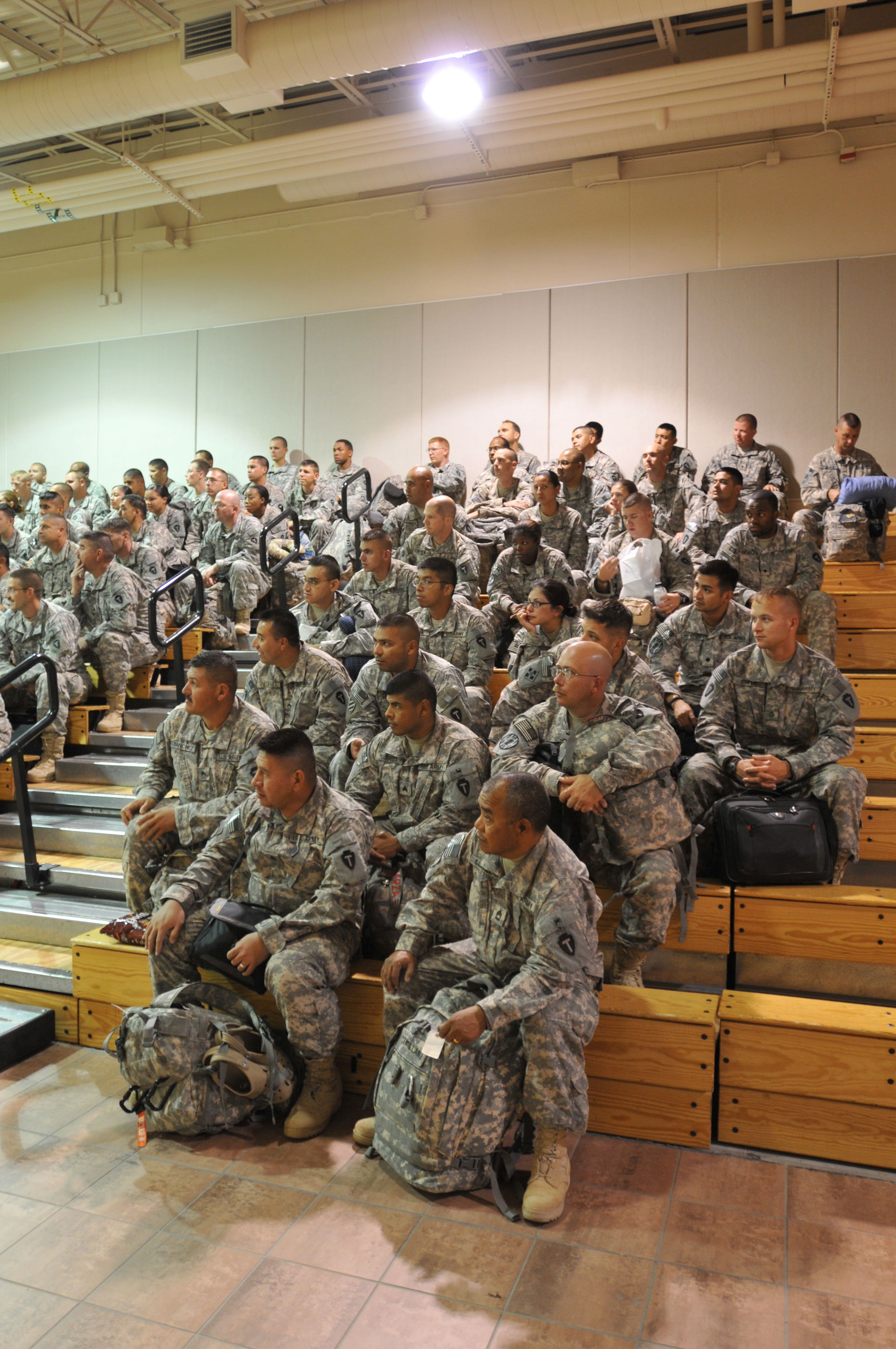Soldiers with Echo Company, 536th Brigade Support Battalion, 72…