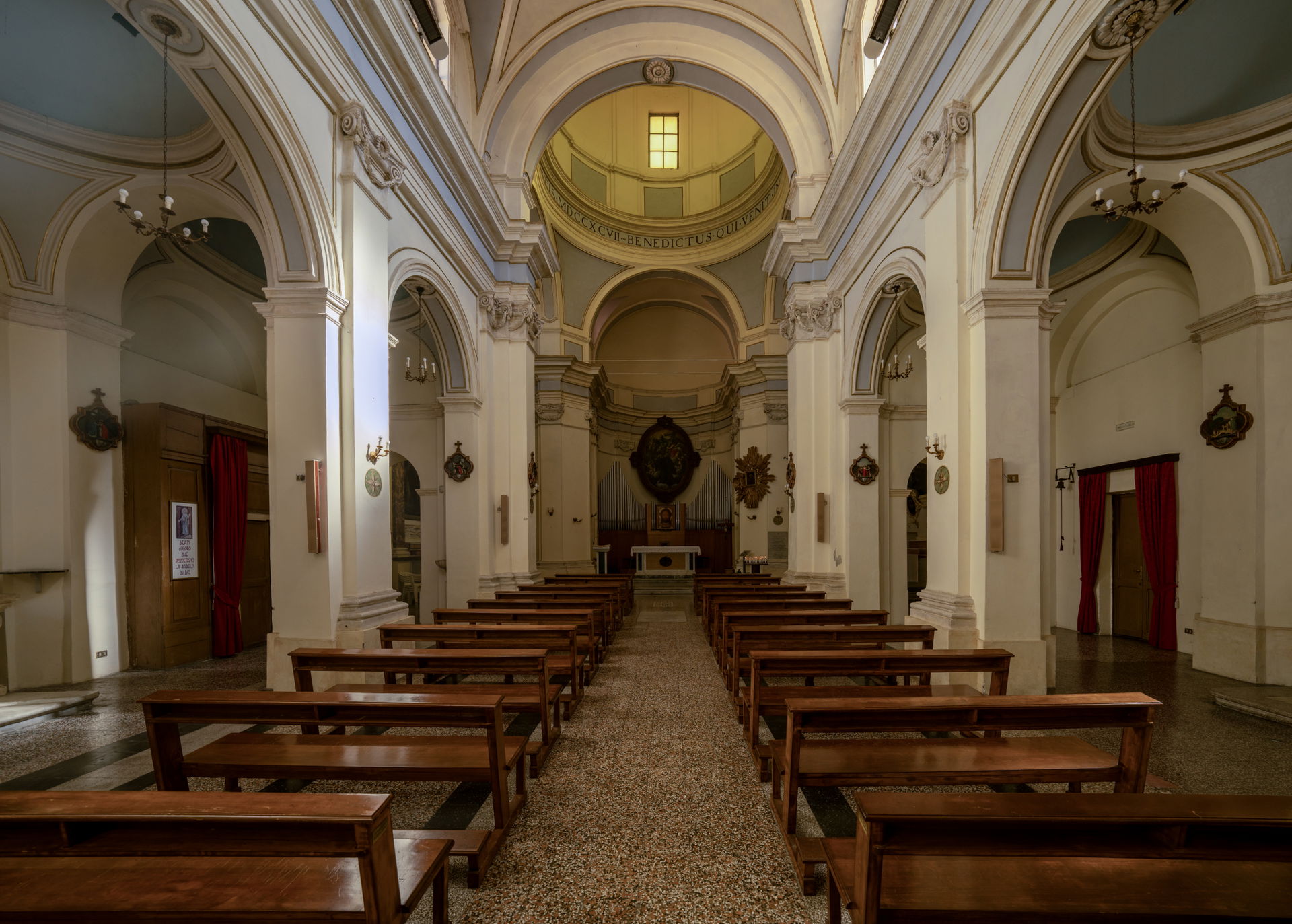 Church of San Benedetto (Frosinone) - Interior