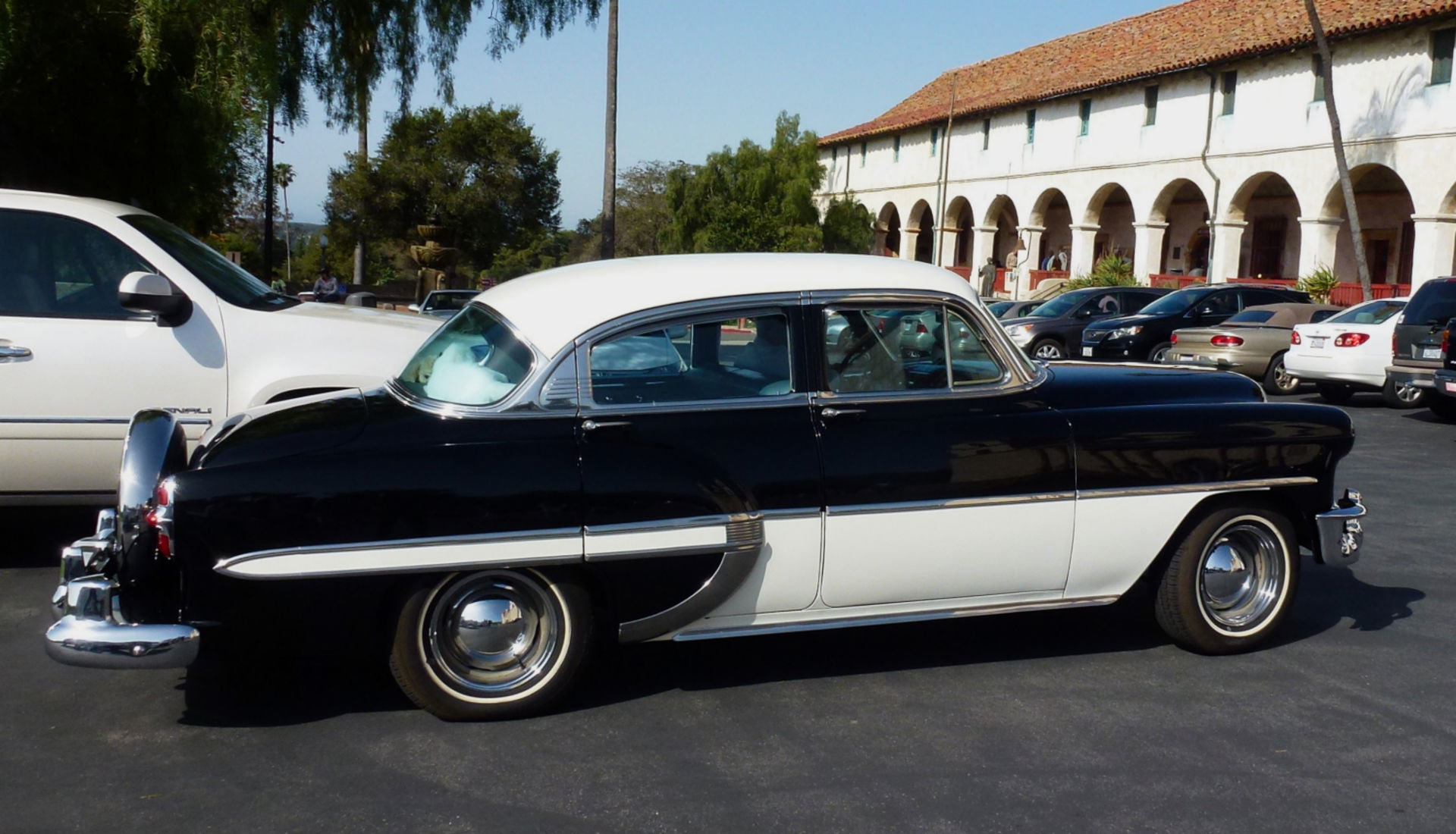 Right side of Chevrolet Bel Air.- Carmel by the sea,  Californi…