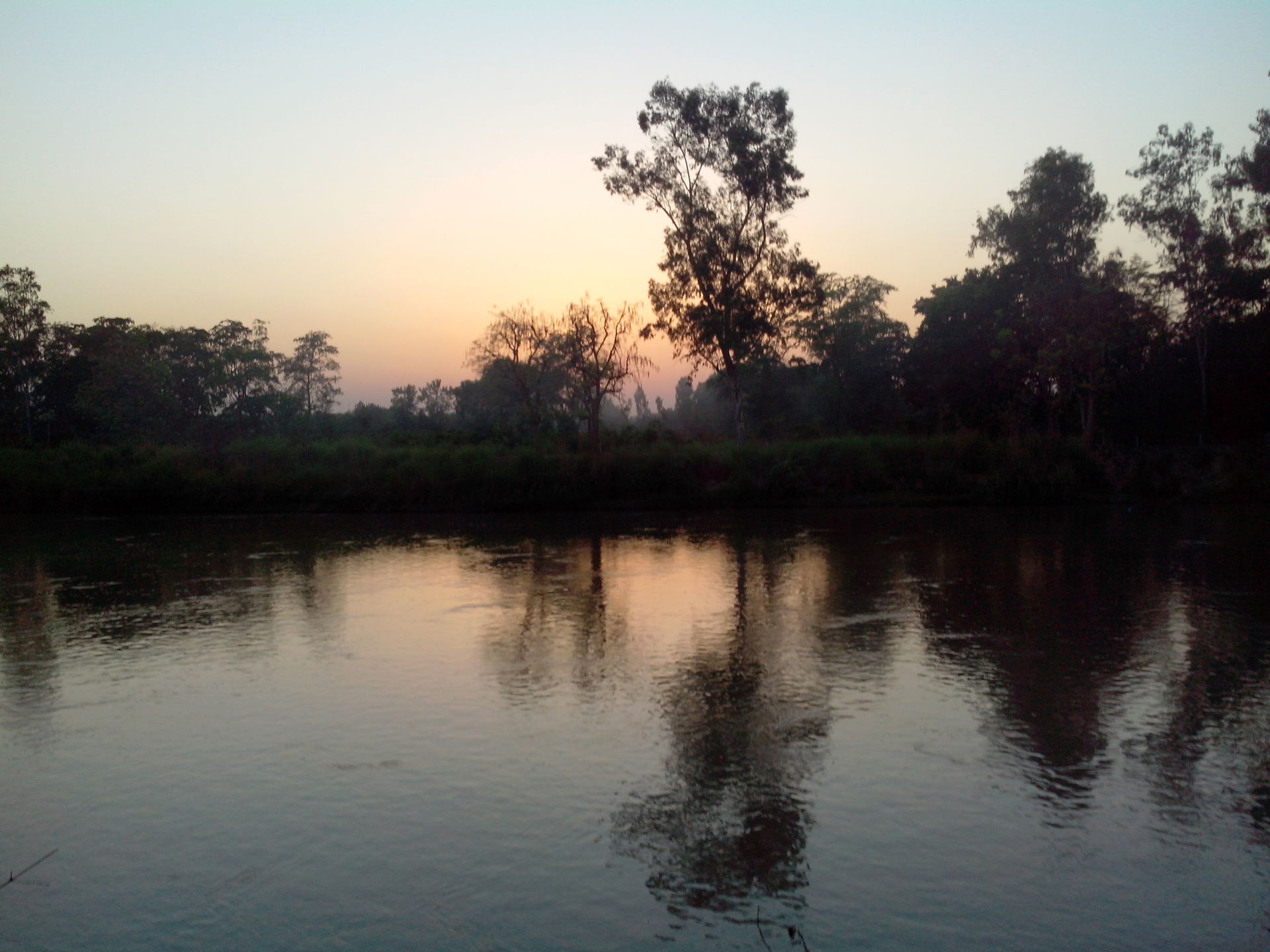 This picture is a picture of dusk at the Deoband Canal in Khata…