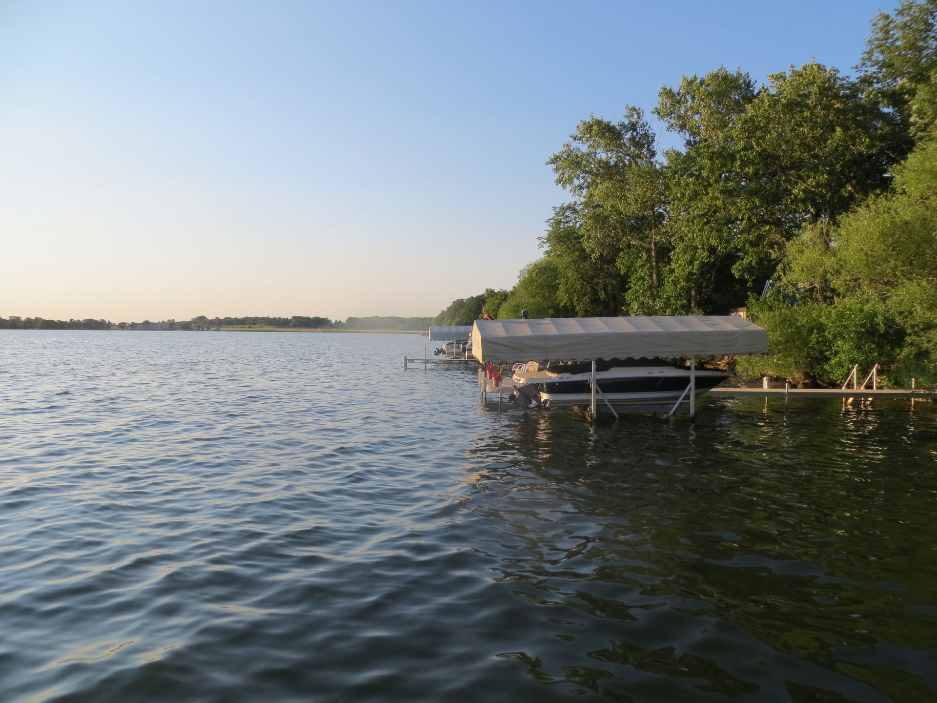 Becker county is the county of Minnesota bordering North Dakota…