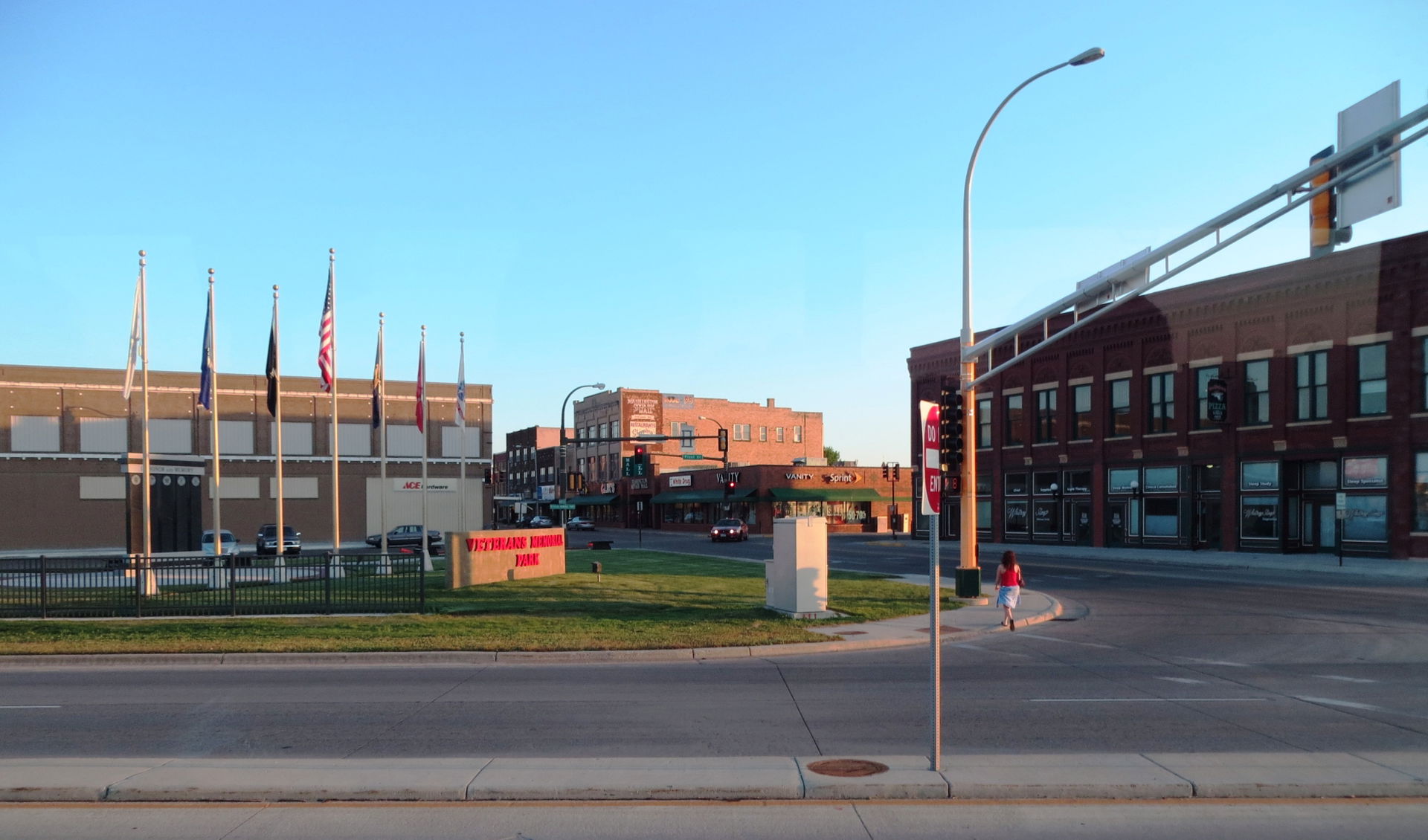 Becker county is the county of Minnesota bordering North Dakota…