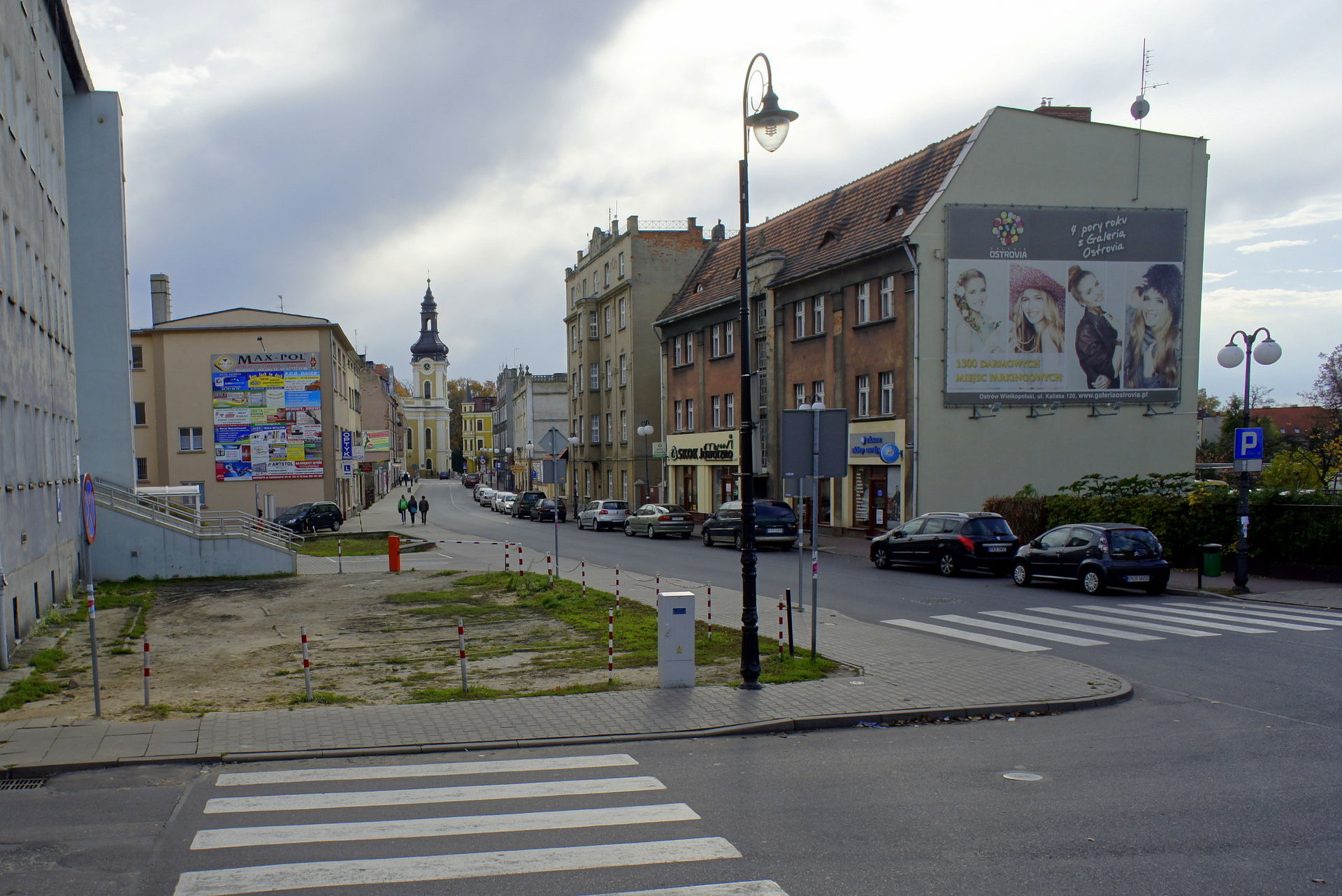 Krotoszyn ( woj. wielkopolskie ). Ulica Floriańska, w kierunku …